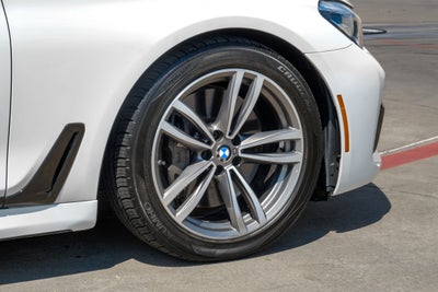 2018 BMW 7 Series 750i
