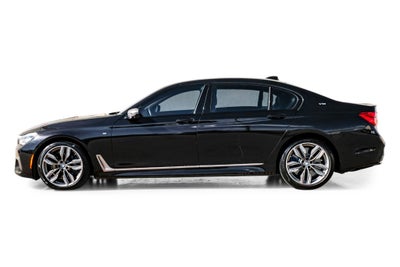 2018 BMW 7 Series M760i