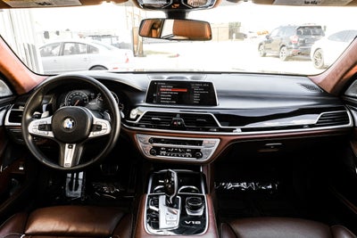 2018 BMW 7 Series M760i