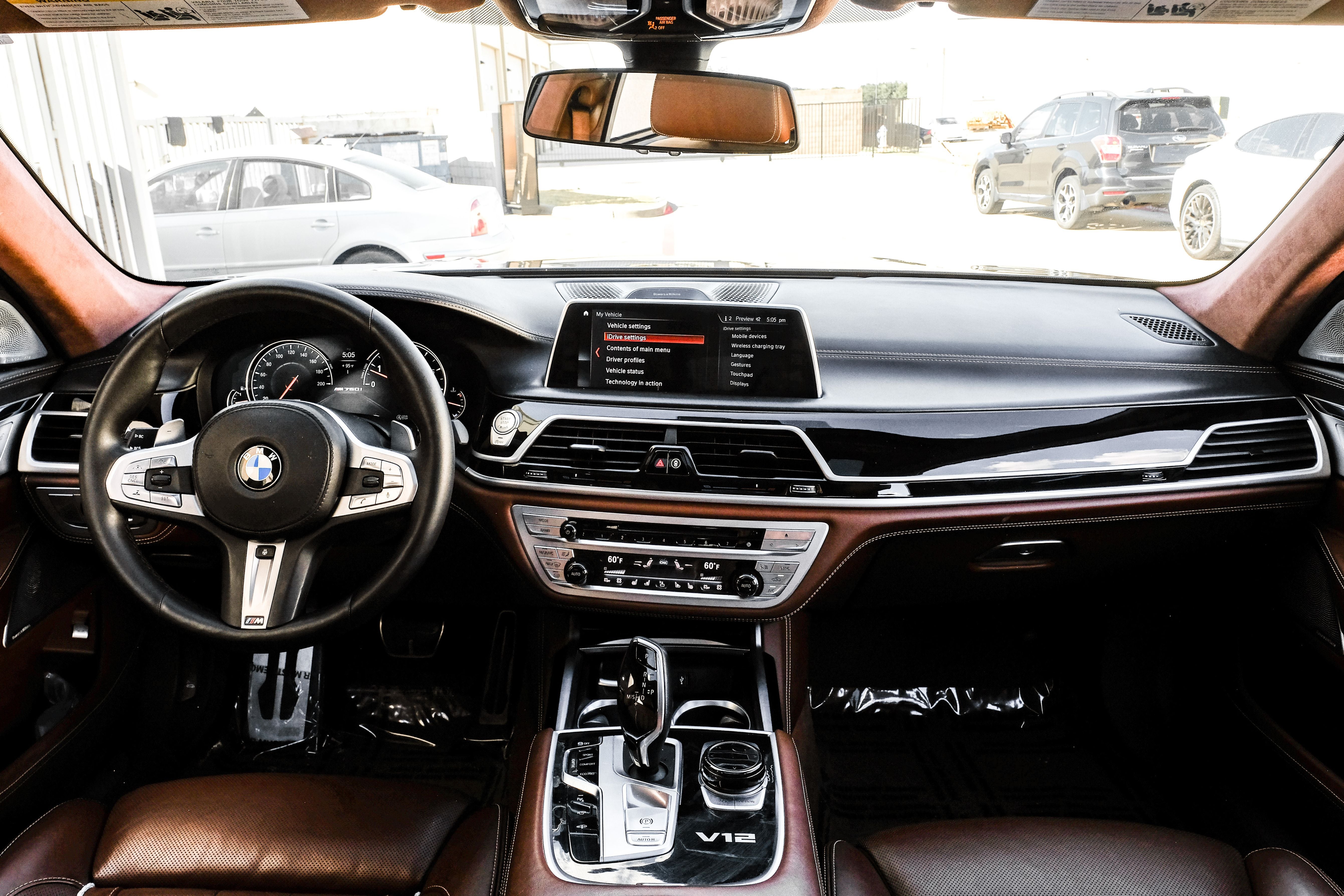 2018 BMW 7 Series M760i