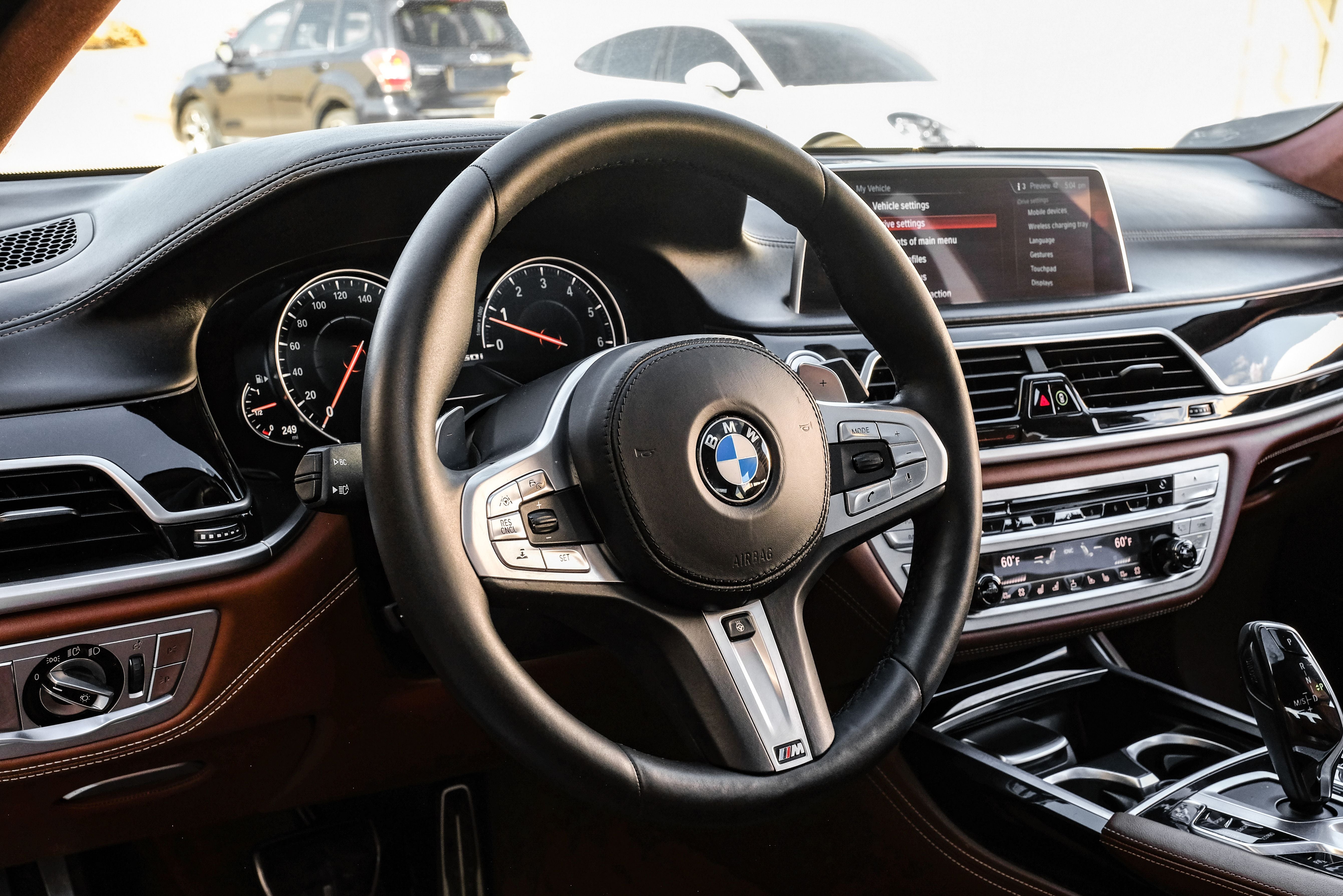 2018 BMW 7 Series M760i