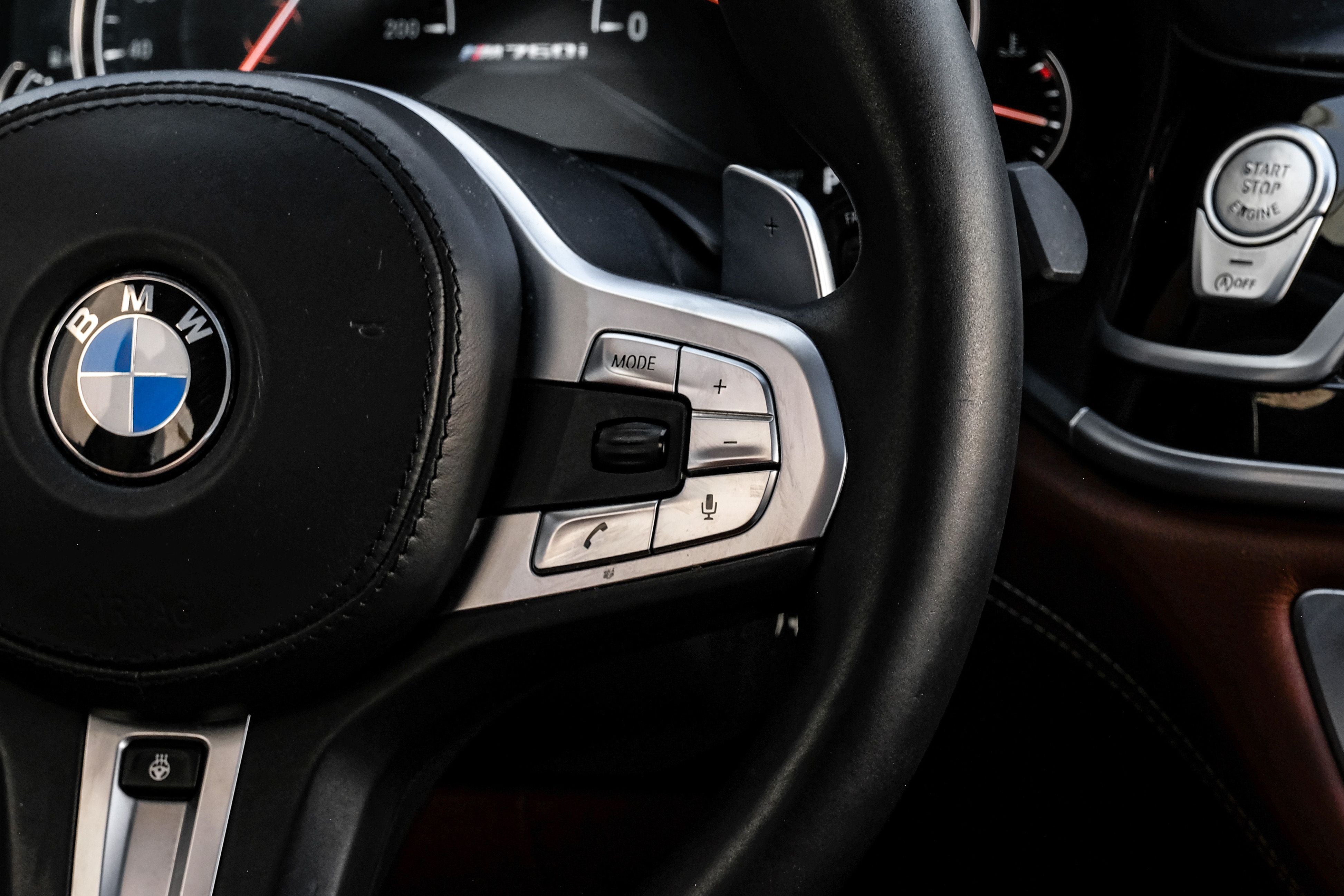 2018 BMW 7 Series M760i