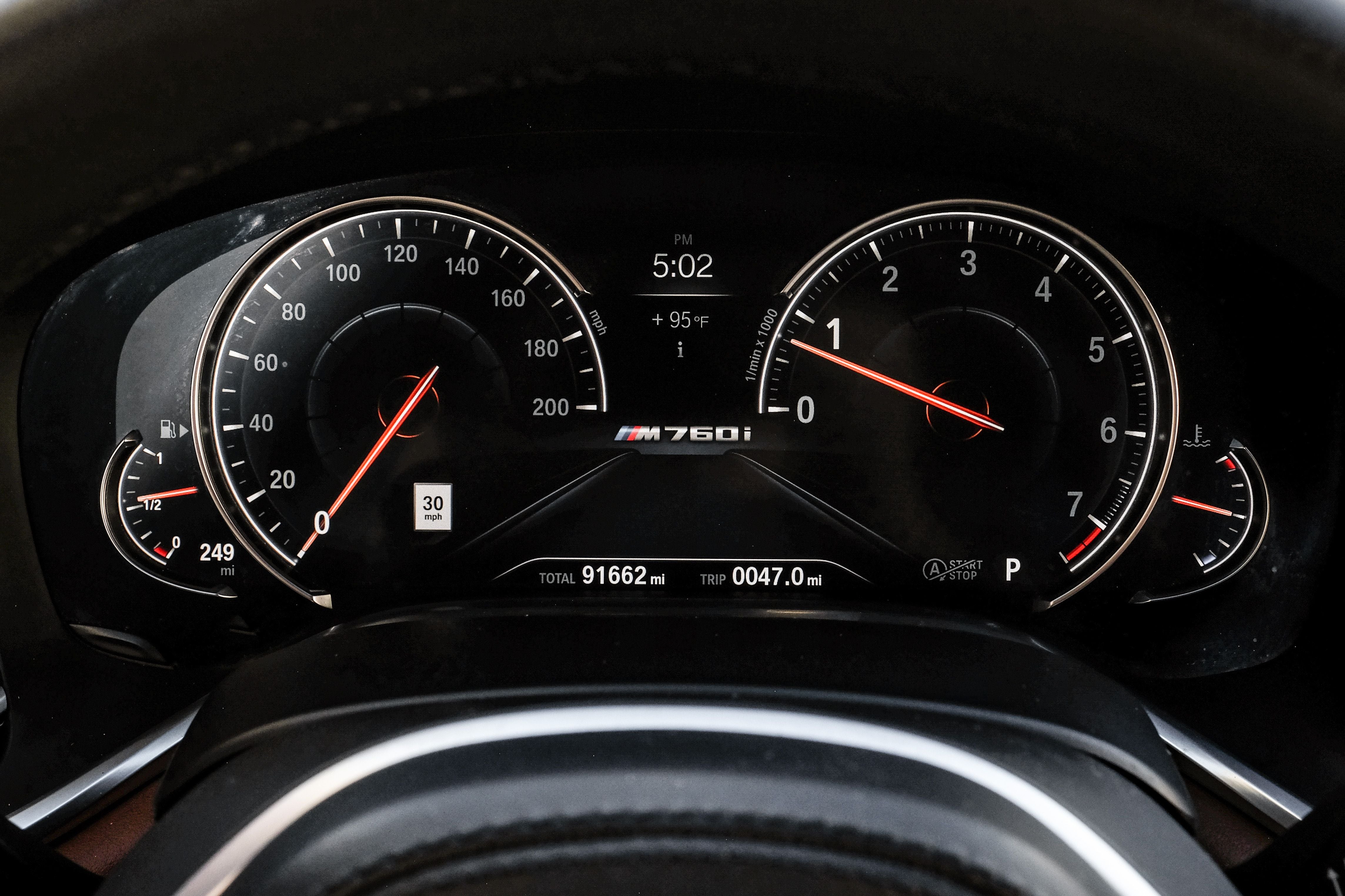 2018 BMW 7 Series M760i
