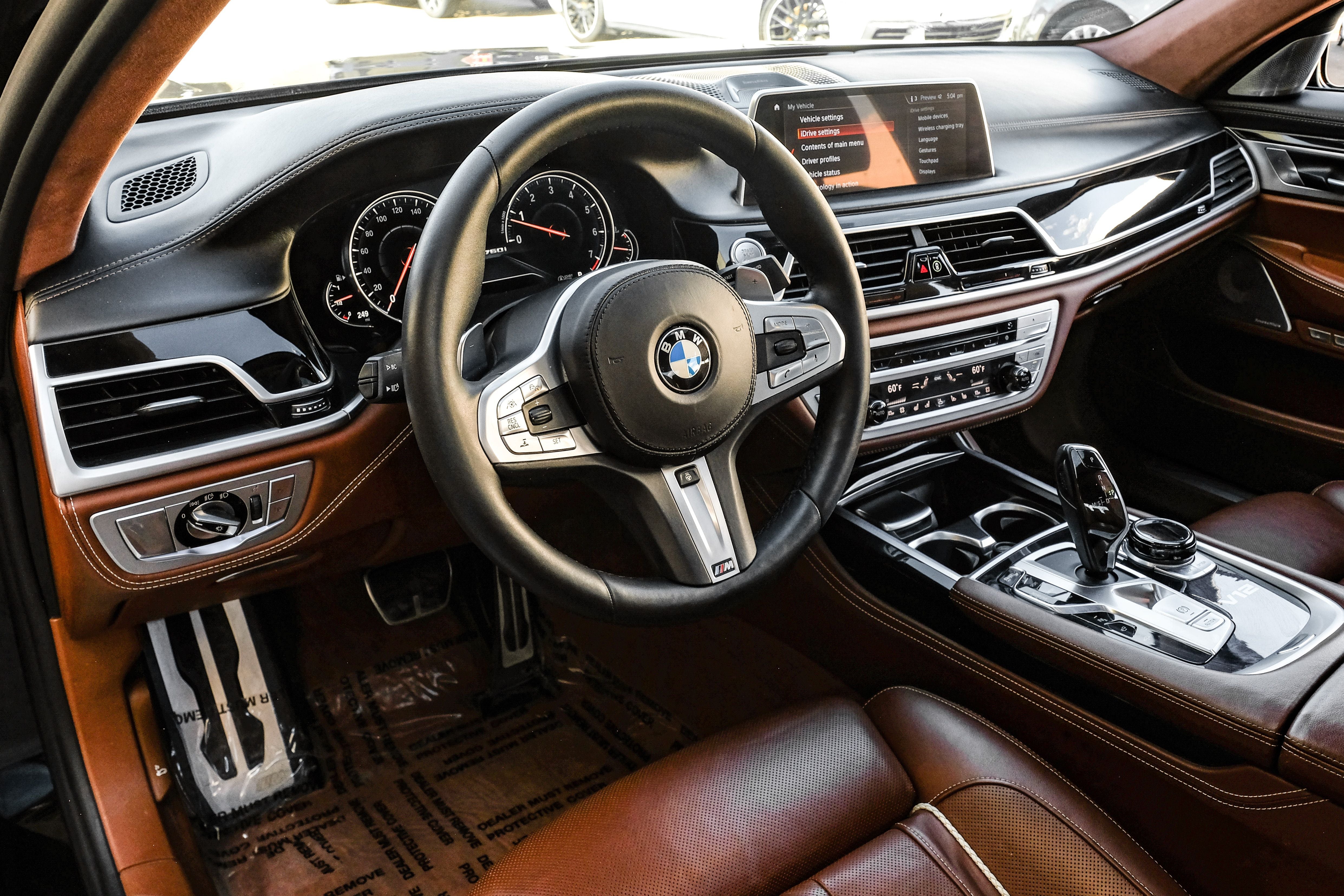 2018 BMW 7 Series M760i