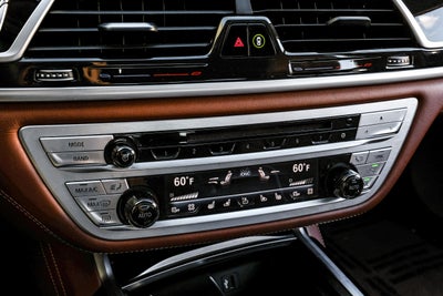 2018 BMW 7 Series M760i