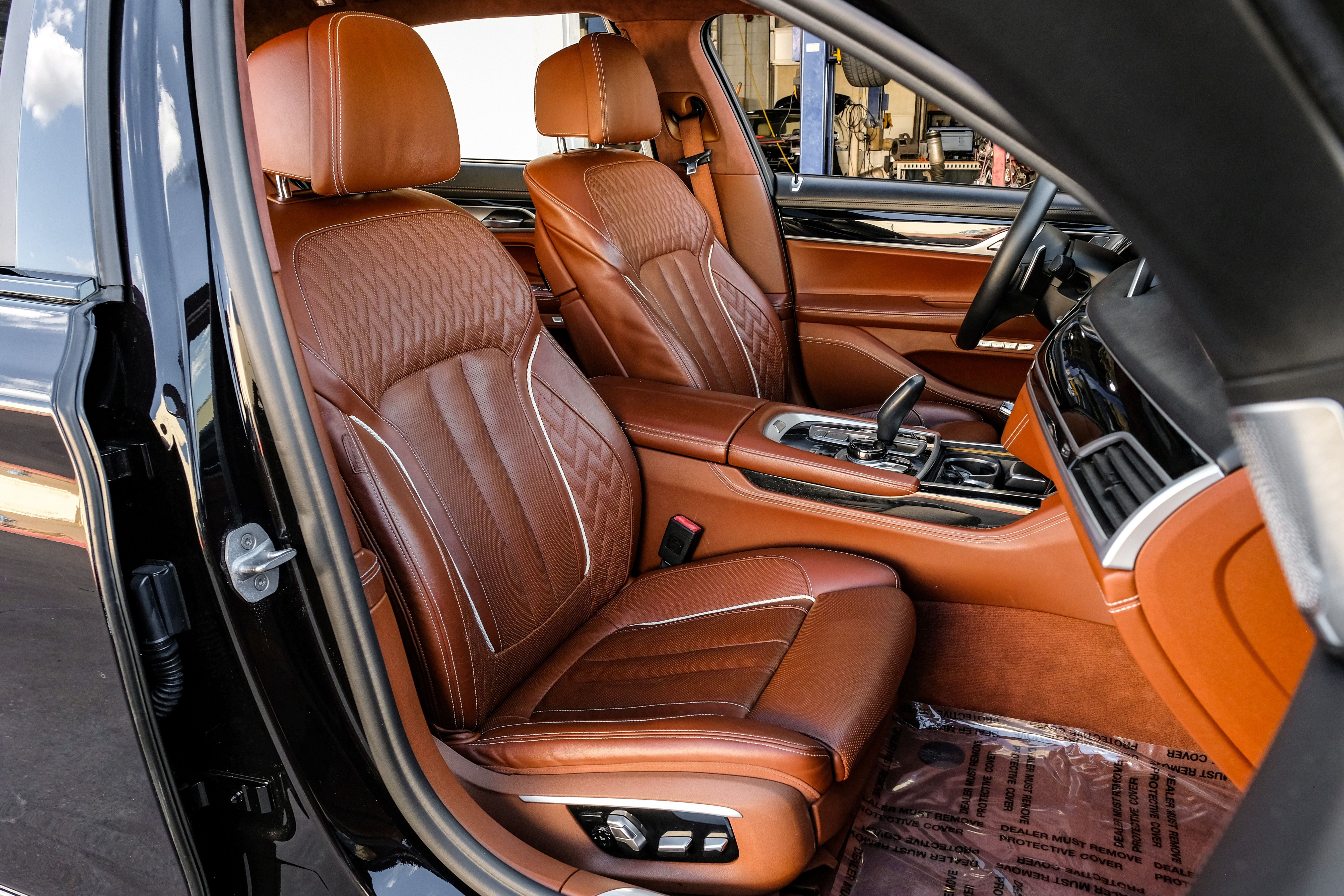 2018 BMW 7 Series M760i