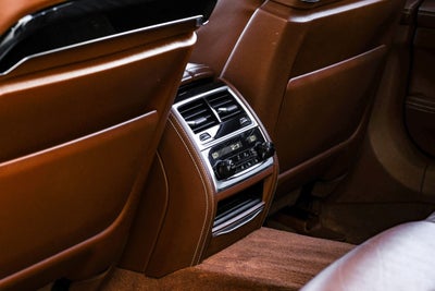 2018 BMW 7 Series M760i