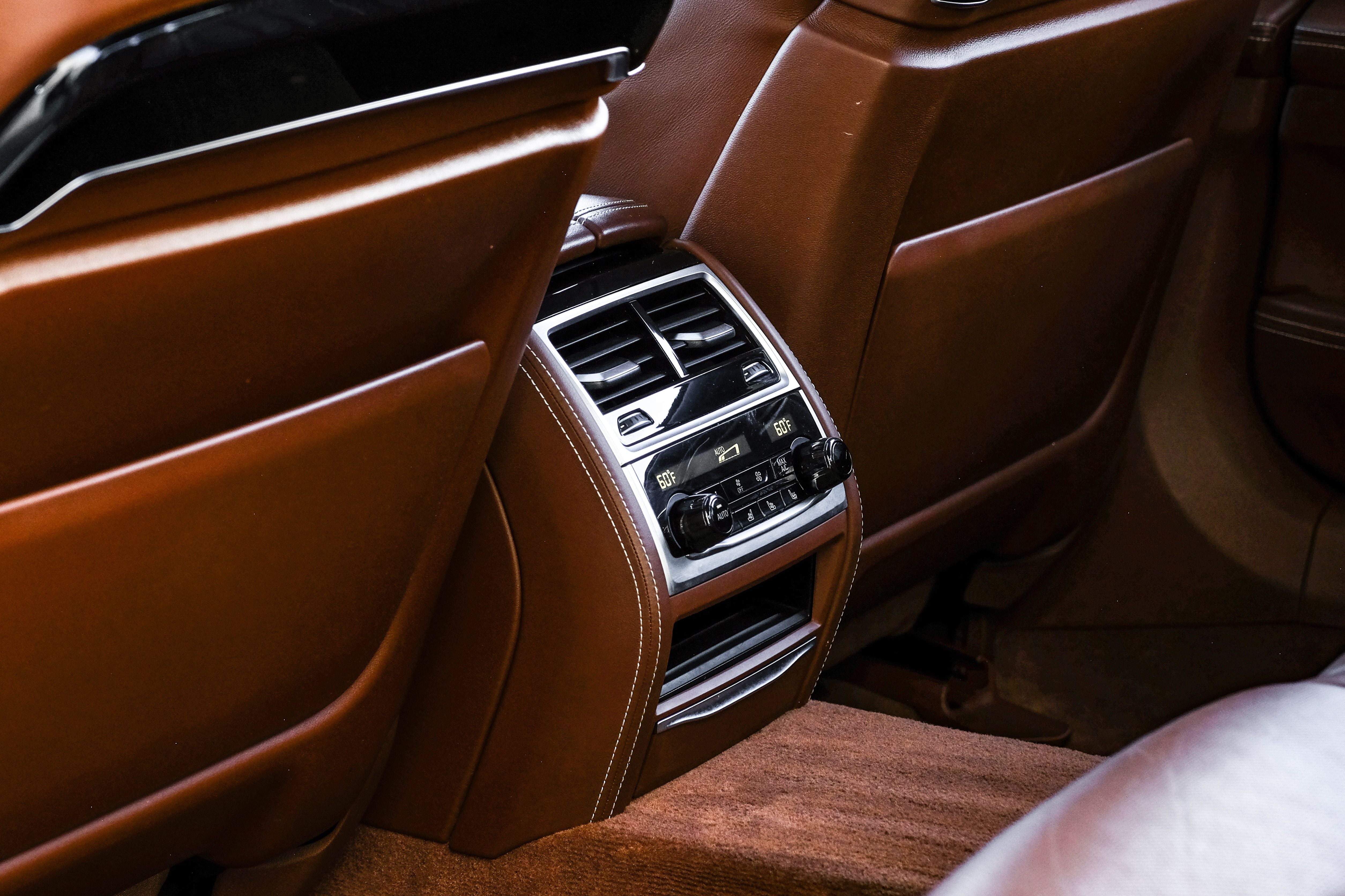 2018 BMW 7 Series M760i