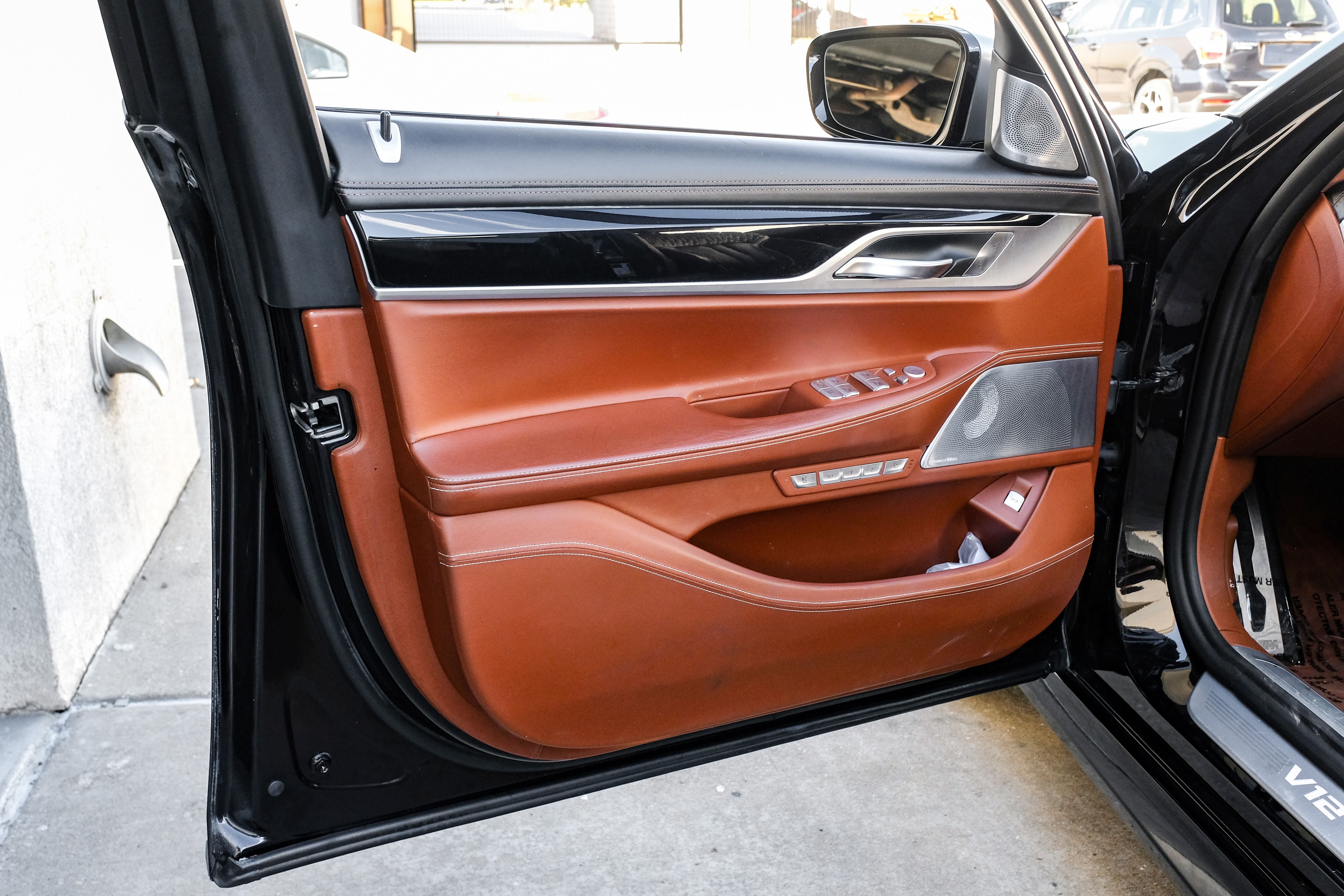 2018 BMW 7 Series M760i