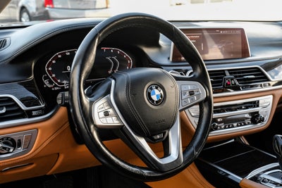 2020 BMW 7 Series 740i
