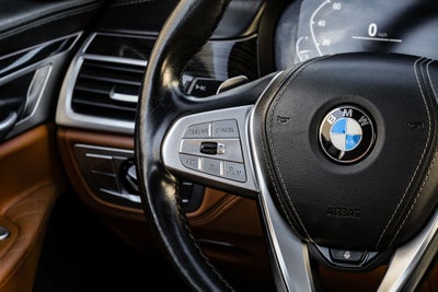 2020 BMW 7 Series 740i