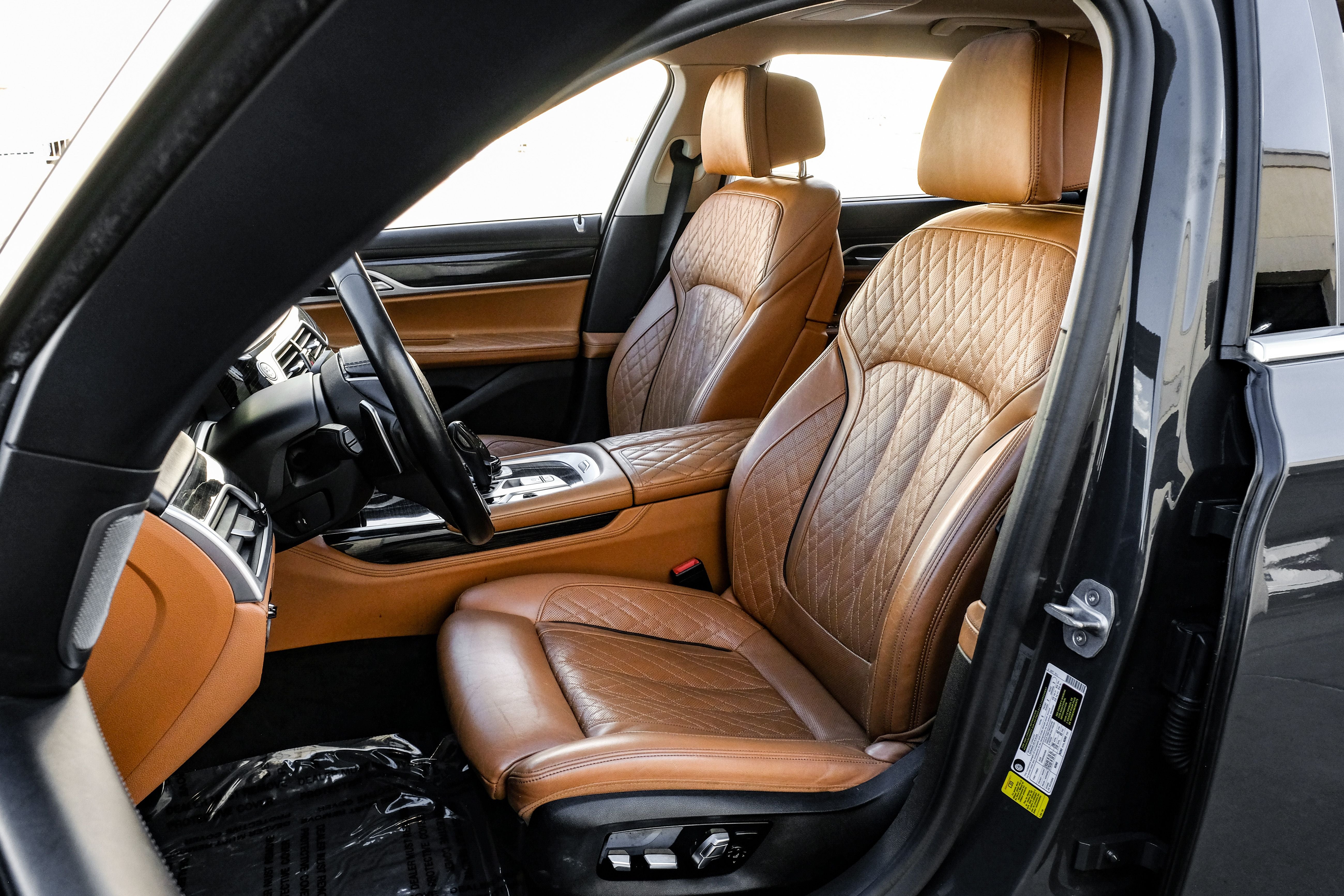 2020 BMW 7 Series 740i