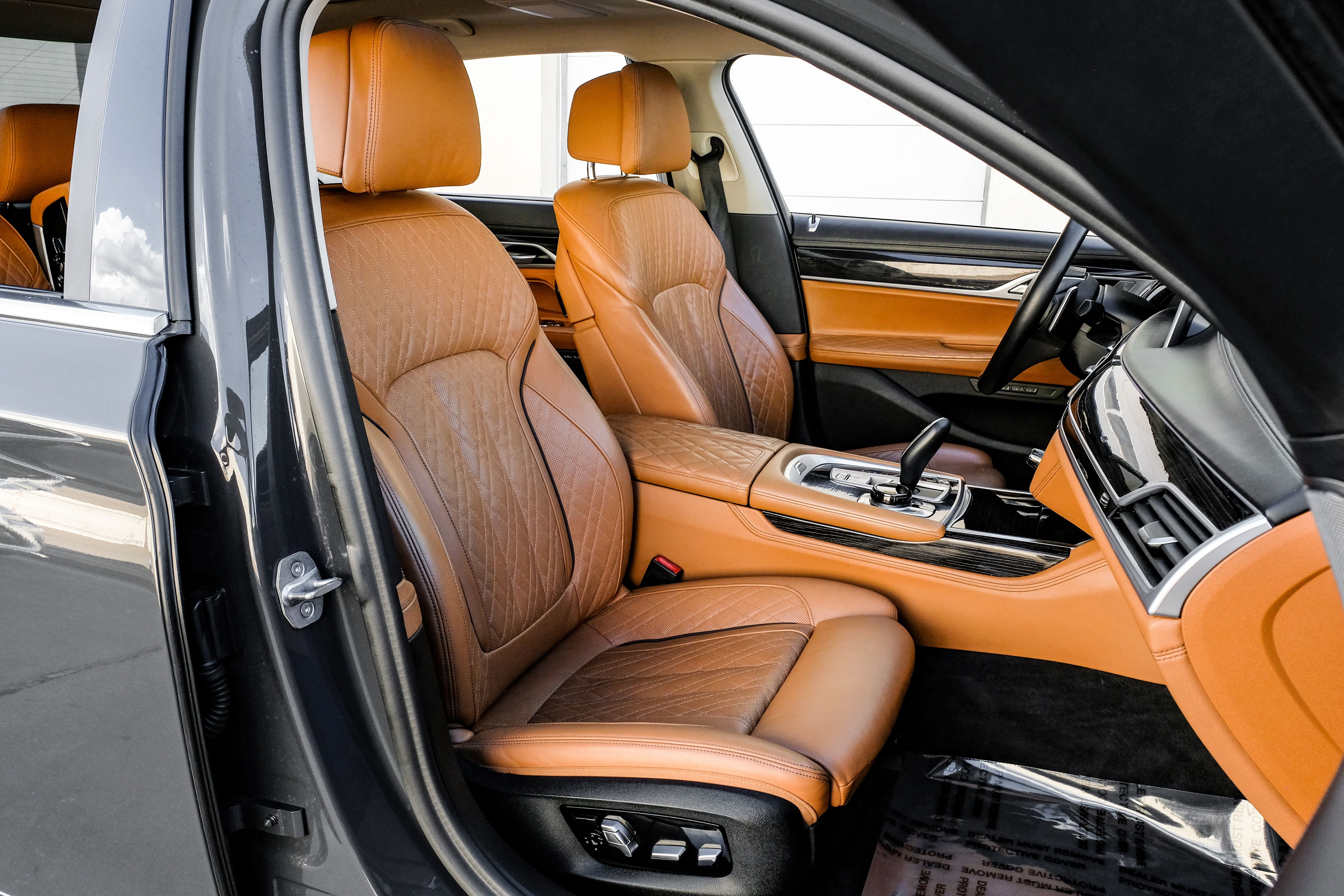 2020 BMW 7 Series 740i