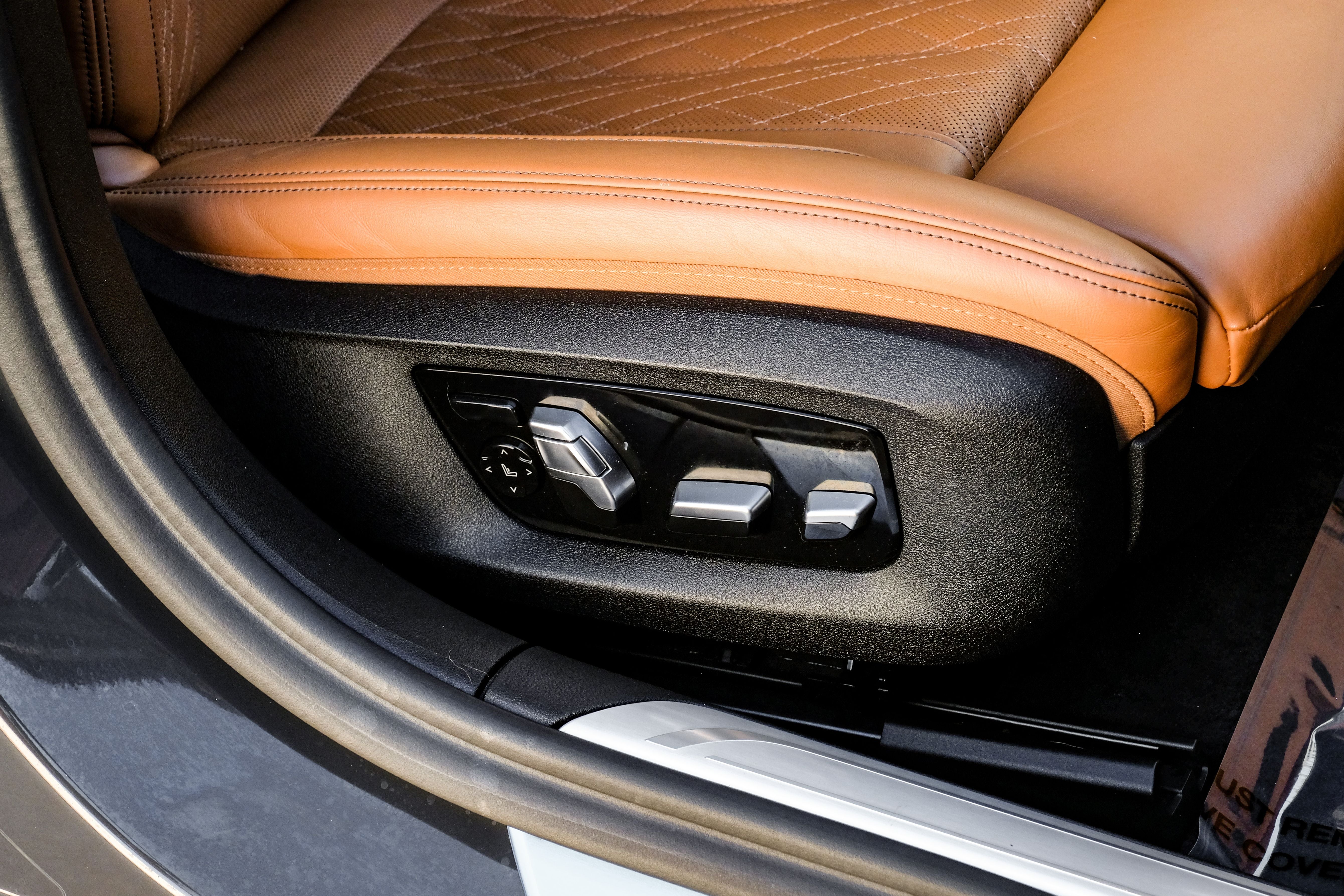 2020 BMW 7 Series 740i