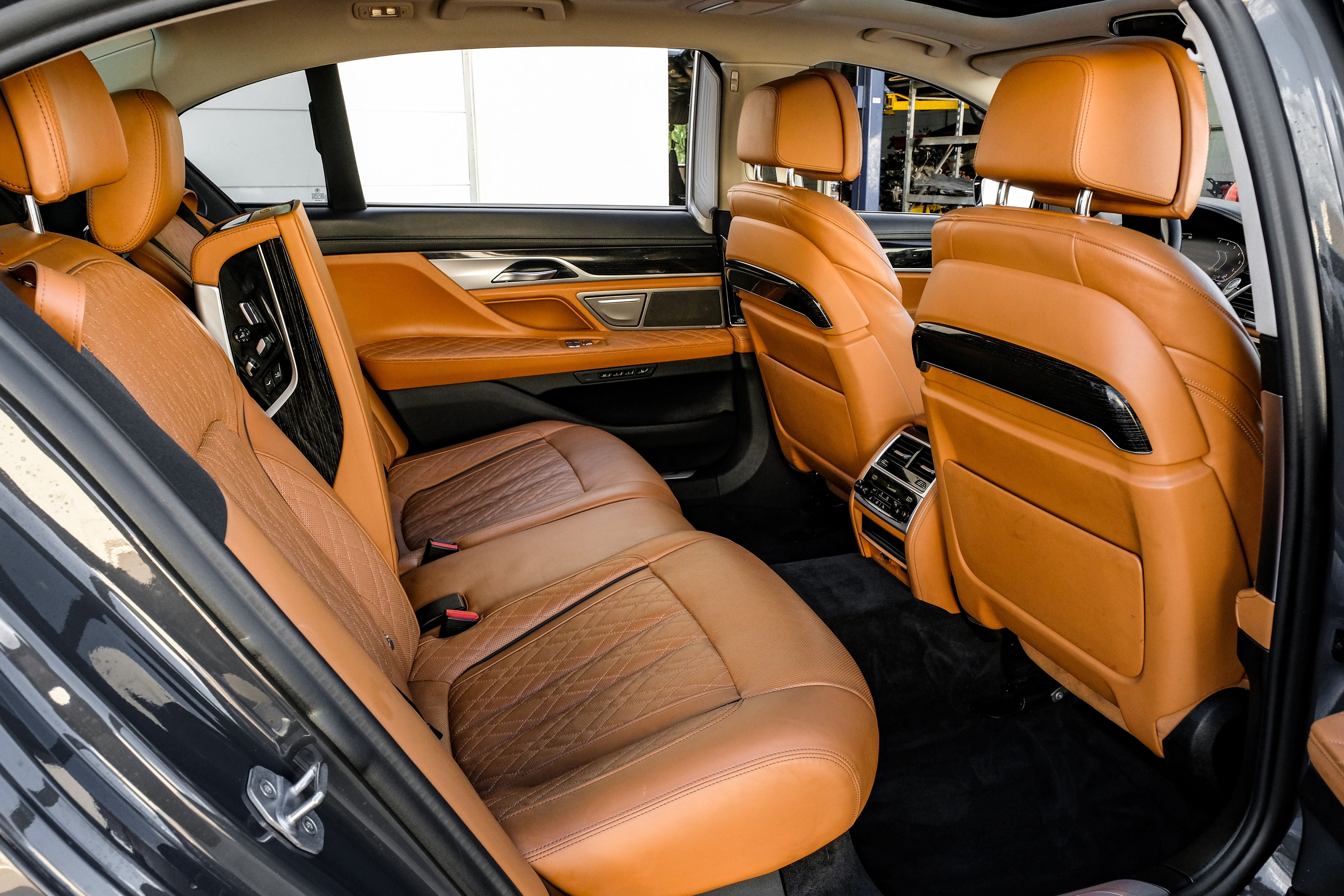 2020 BMW 7 Series 740i