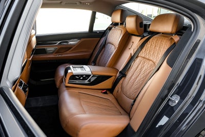 2020 BMW 7 Series 740i