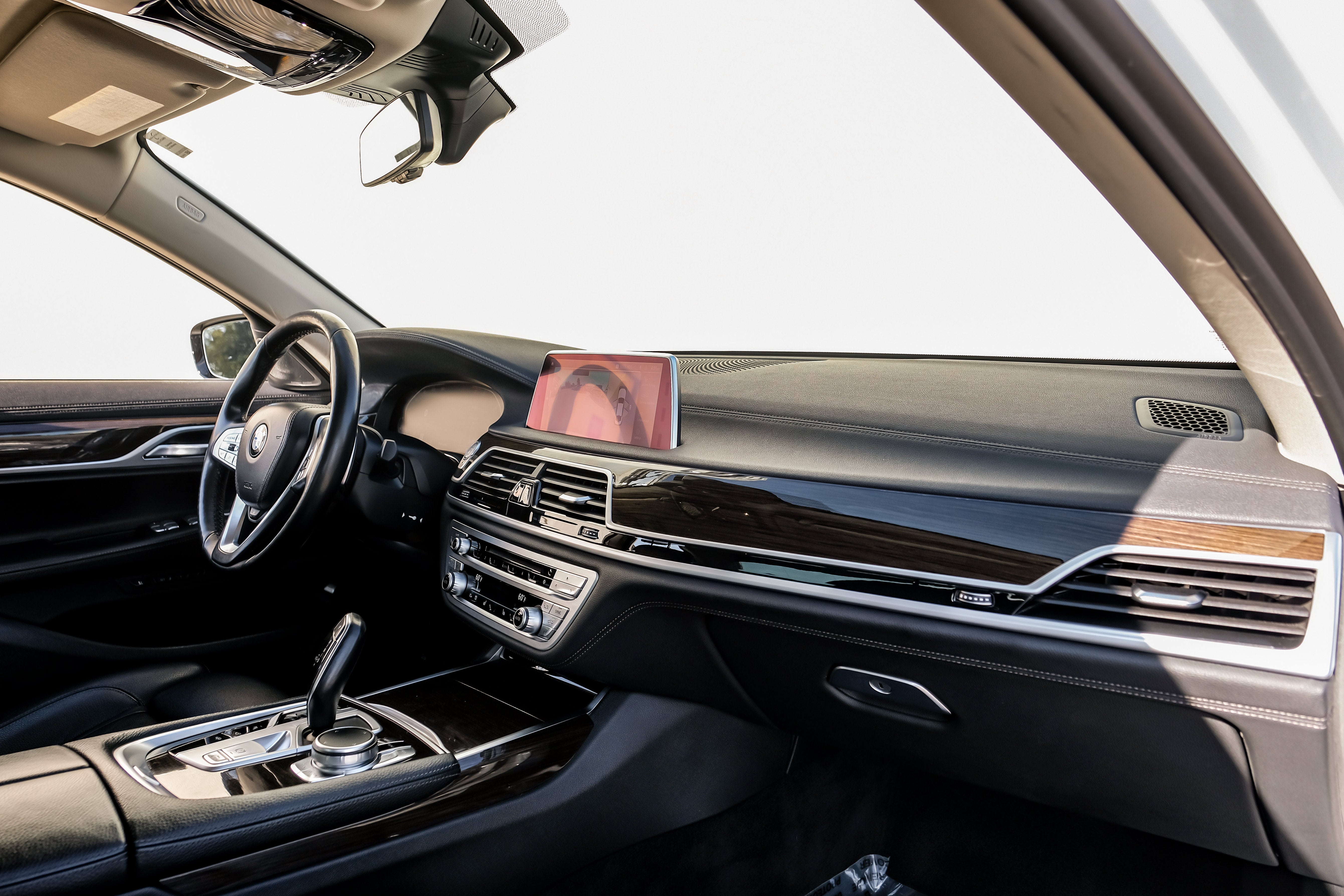 2020 BMW 7 Series 740i