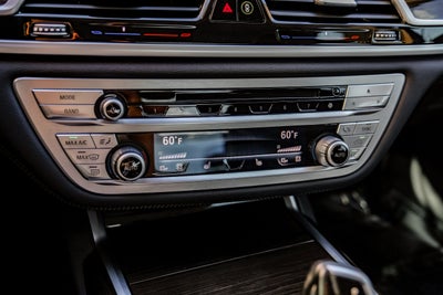 2020 BMW 7 Series 740i