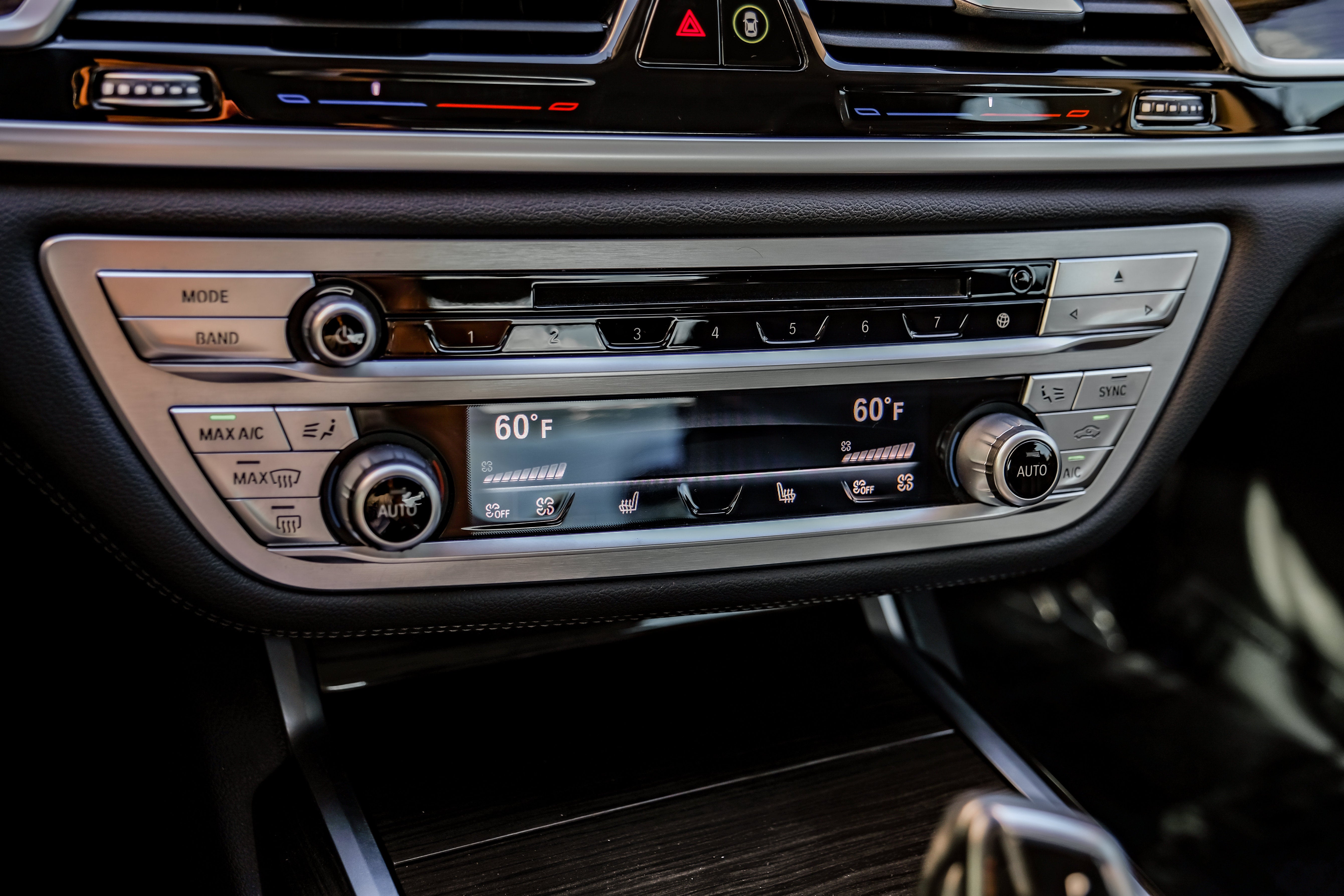 2020 BMW 7 Series 740i