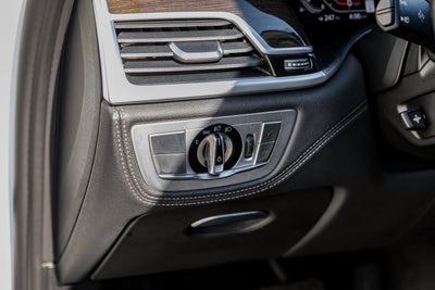 2020 BMW 7 Series 740i