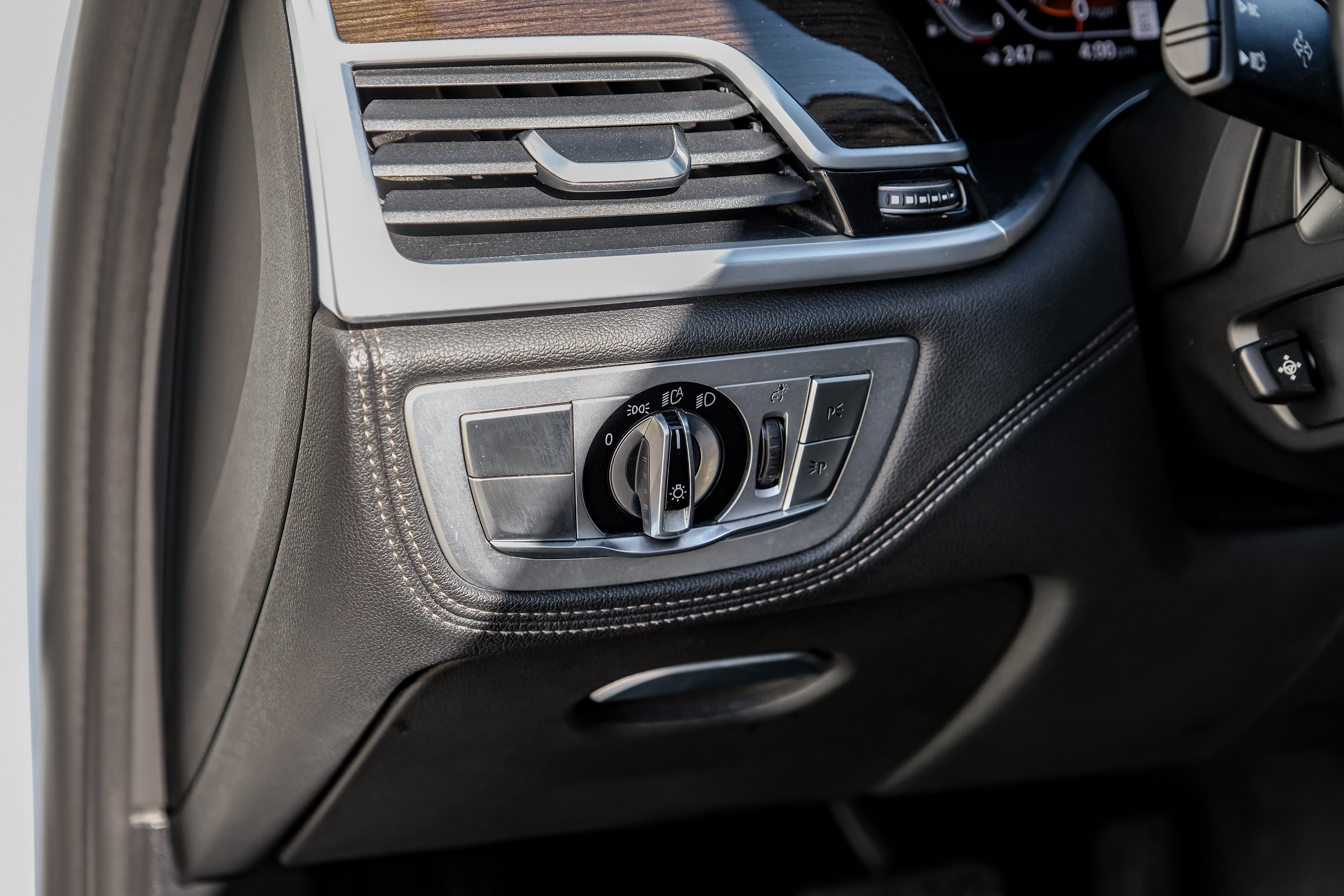 2020 BMW 7 Series 740i