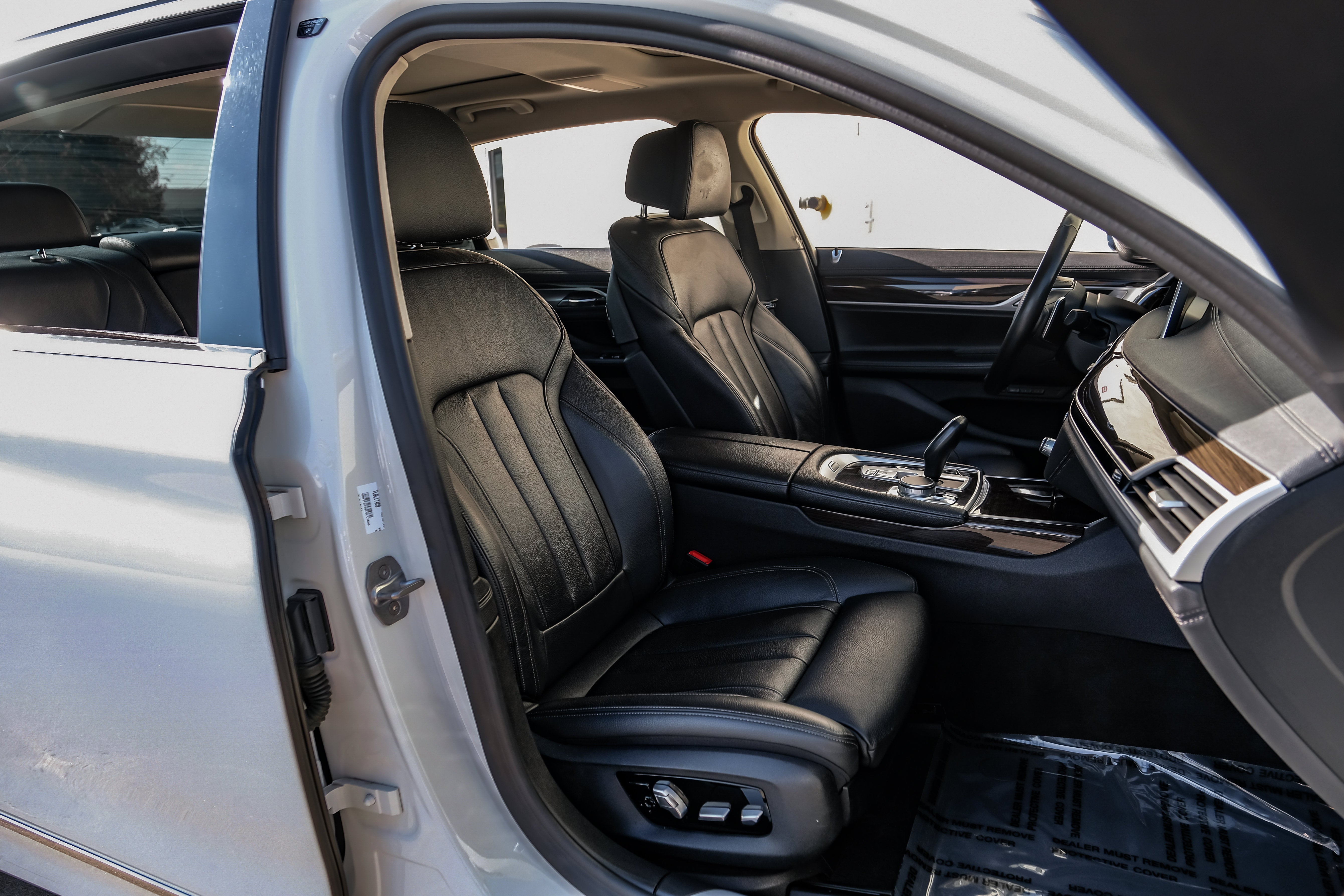 2020 BMW 7 Series 740i