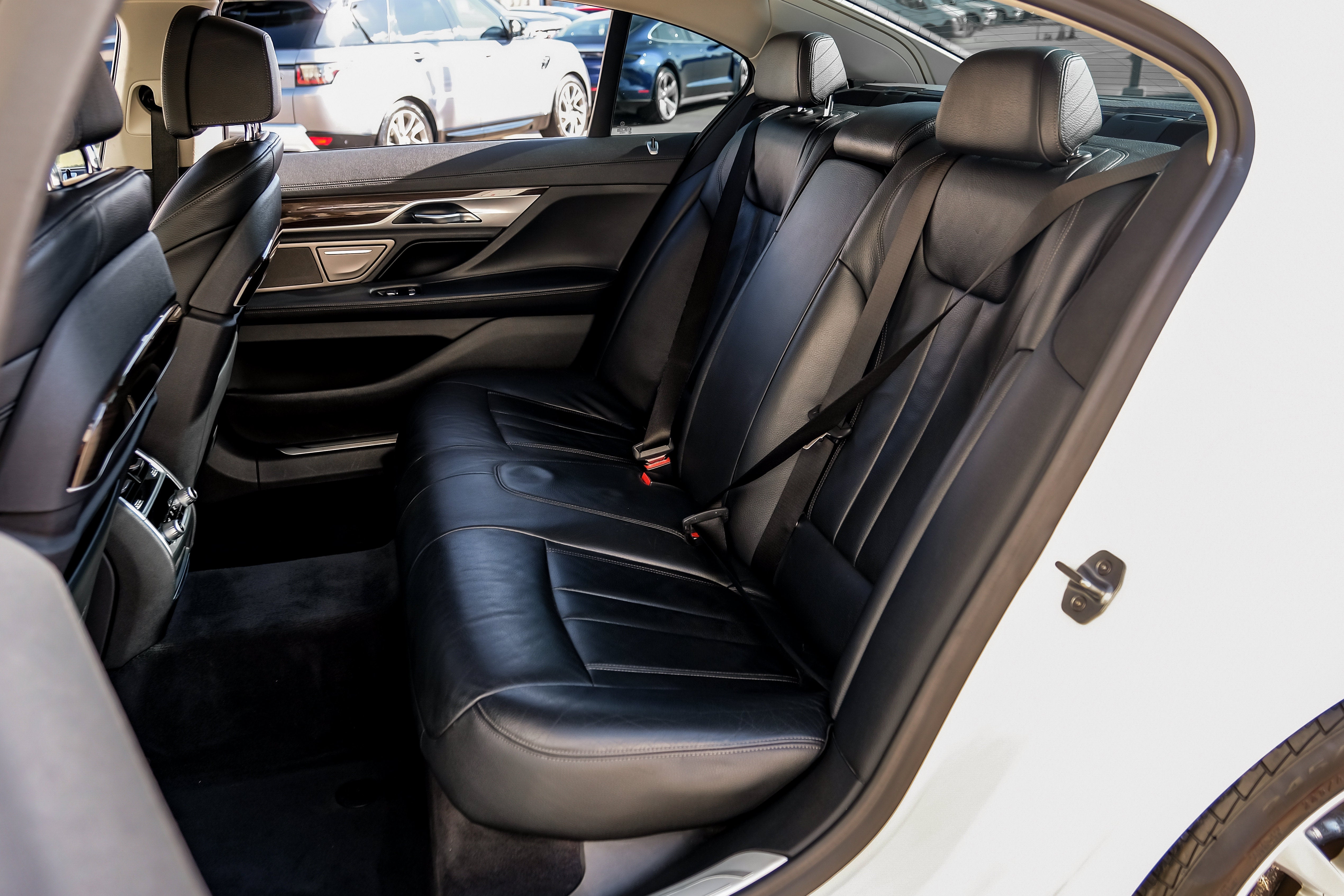 2020 BMW 7 Series 740i