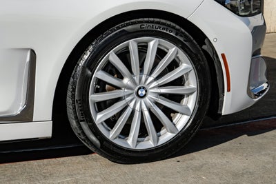 2020 BMW 7 Series 740i
