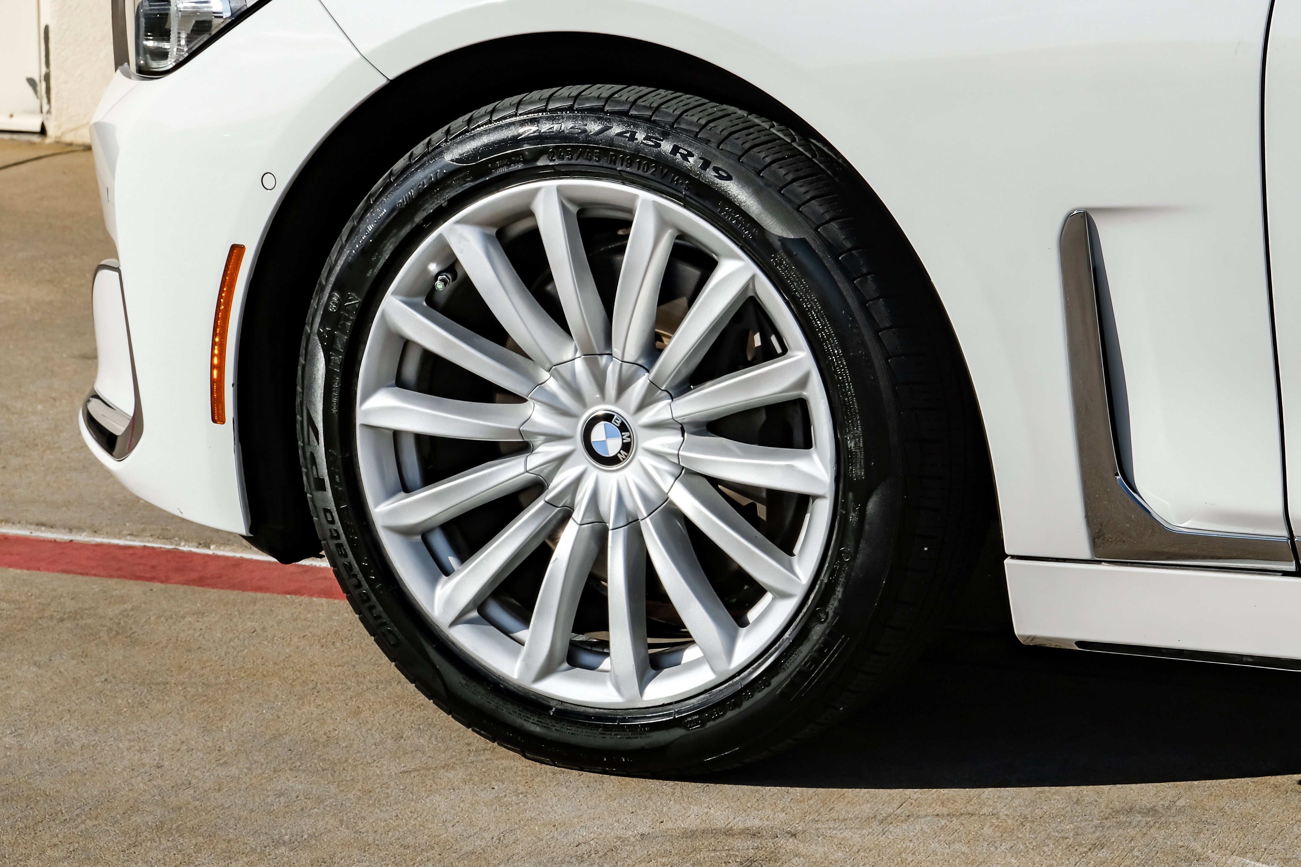 2020 BMW 7 Series 740i