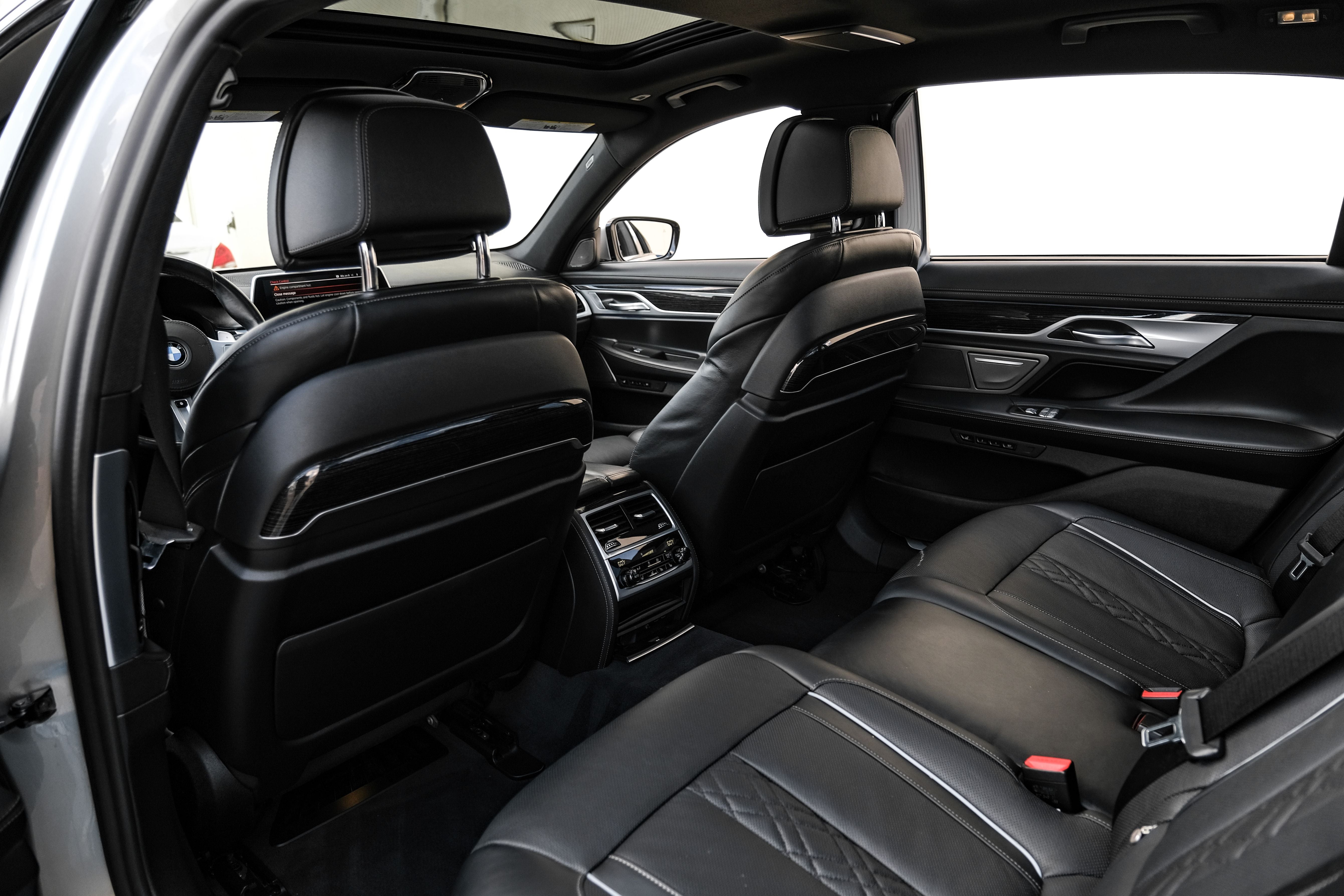 2022 BMW 7 Series 750i xDrive