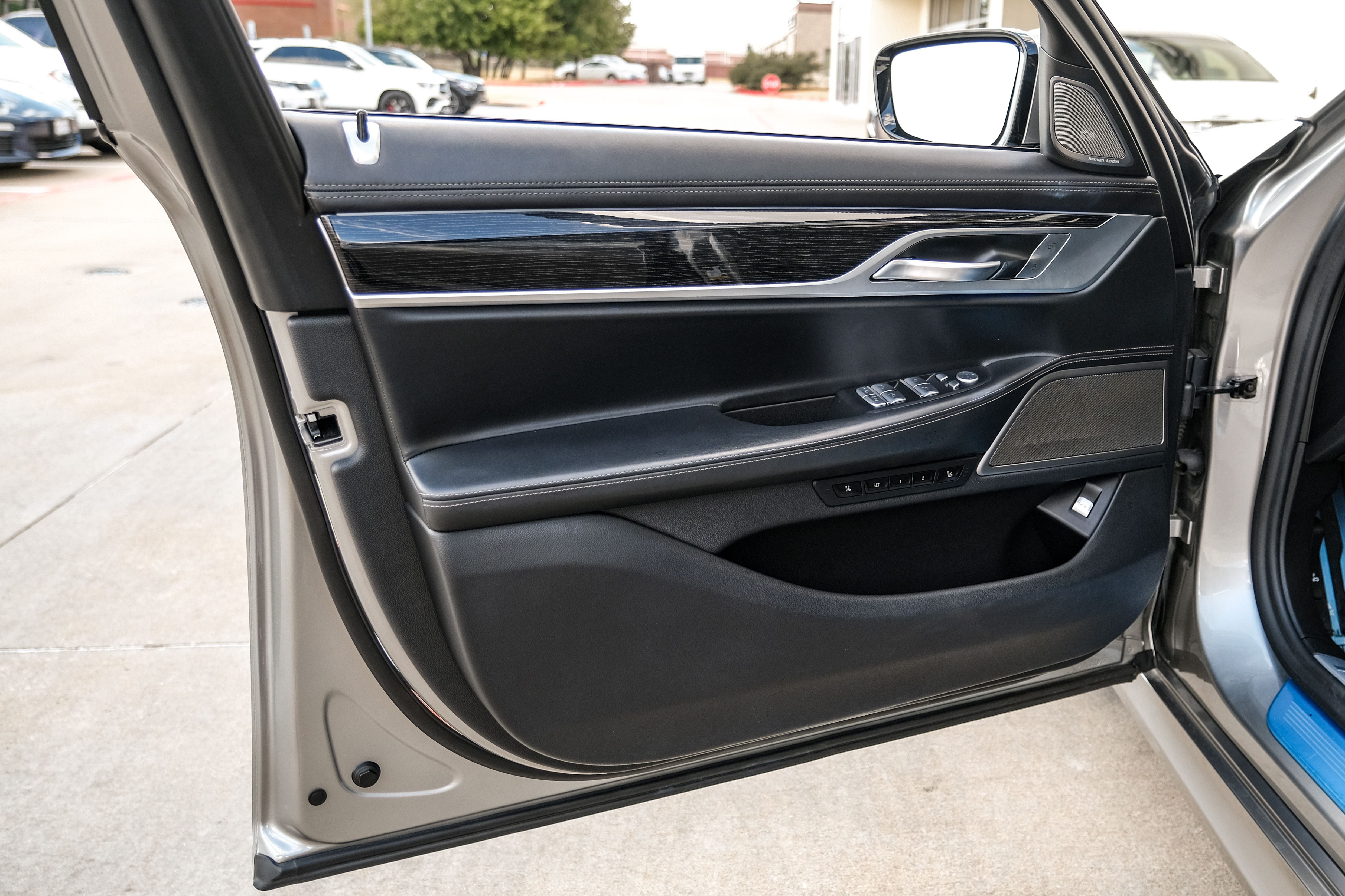 2022 BMW 7 Series 750i xDrive