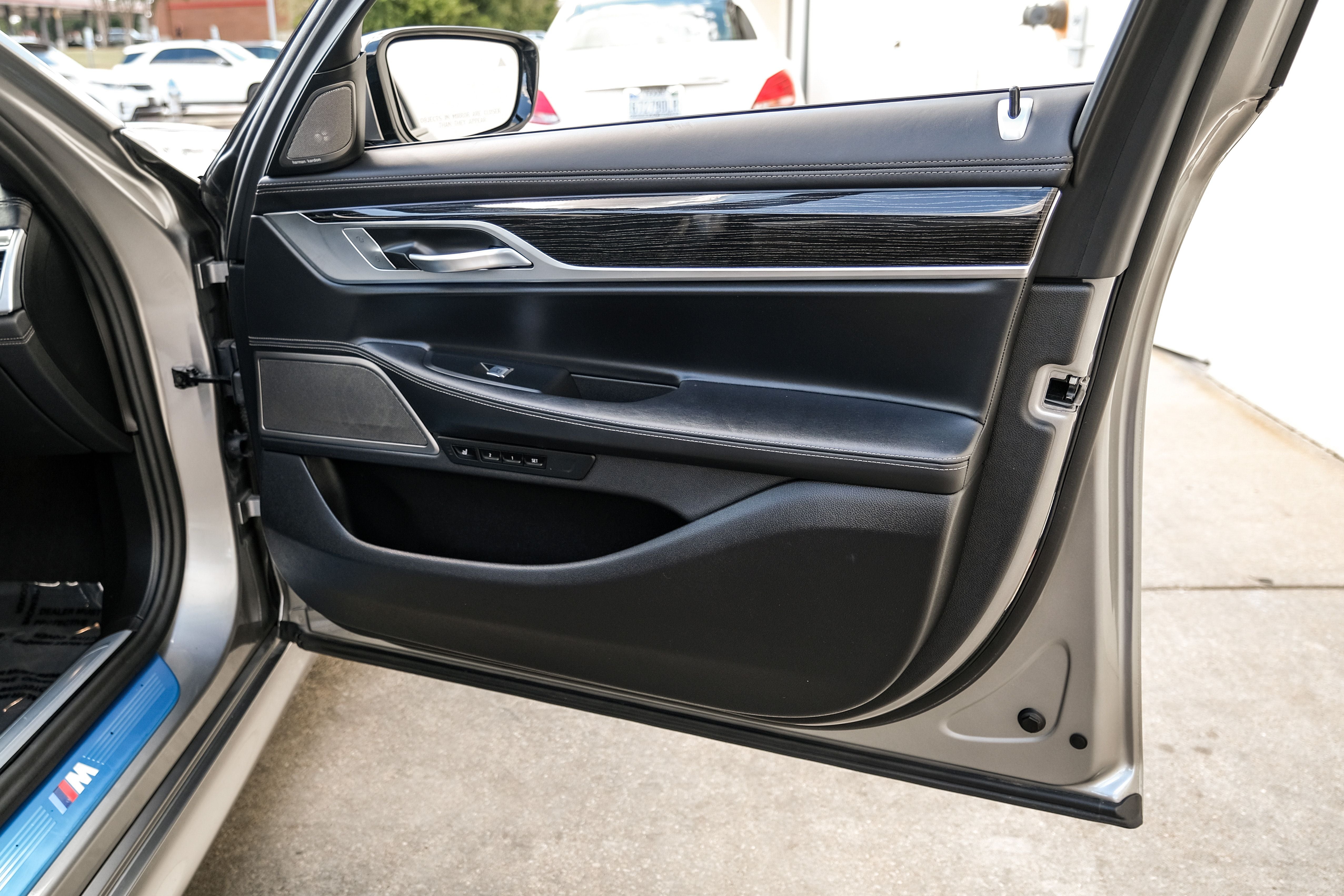 2022 BMW 7 Series 750i xDrive