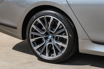 2022 BMW 7 Series 750i xDrive