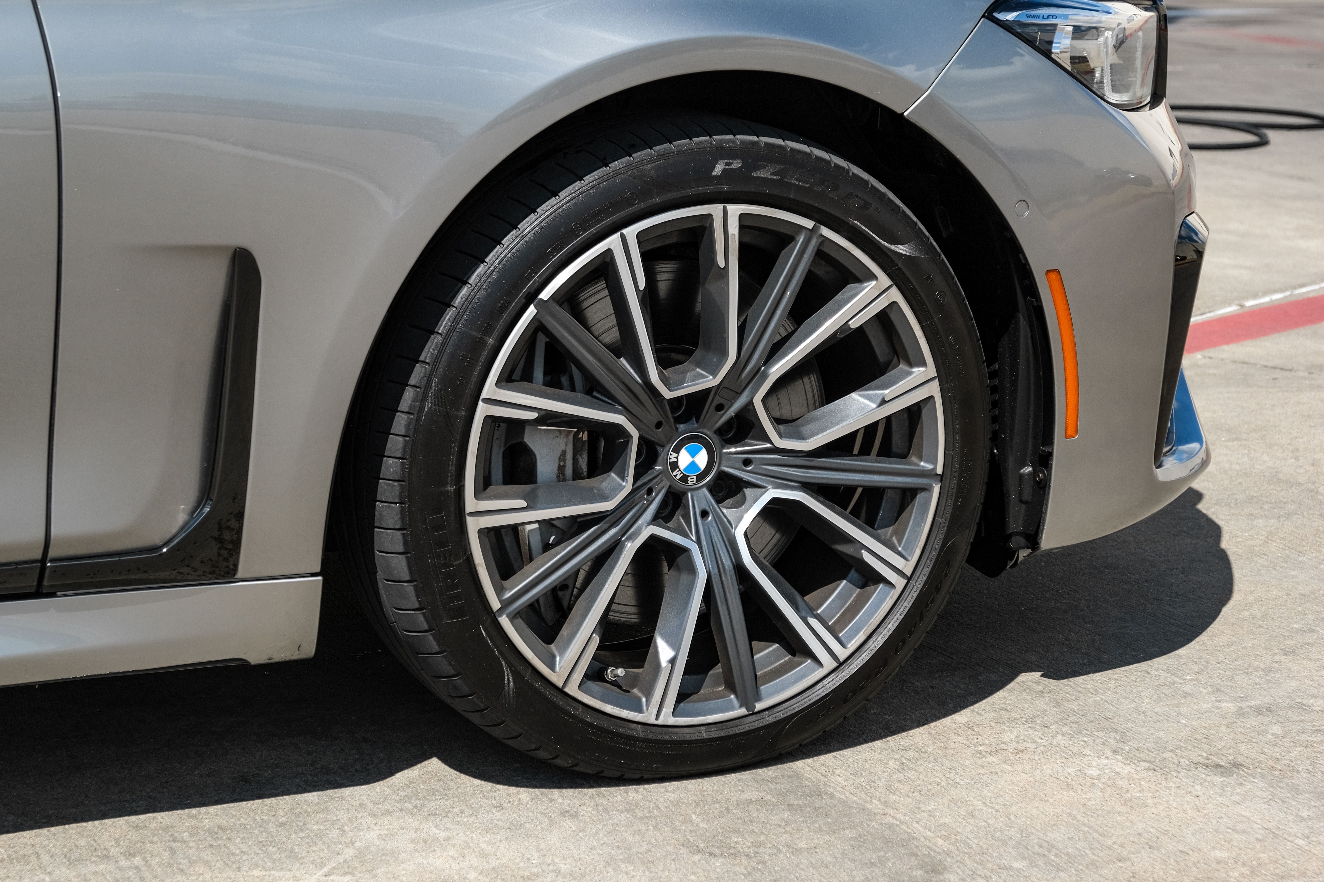 2022 BMW 7 Series 750i xDrive