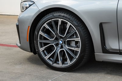 2022 BMW 7 Series 750i xDrive