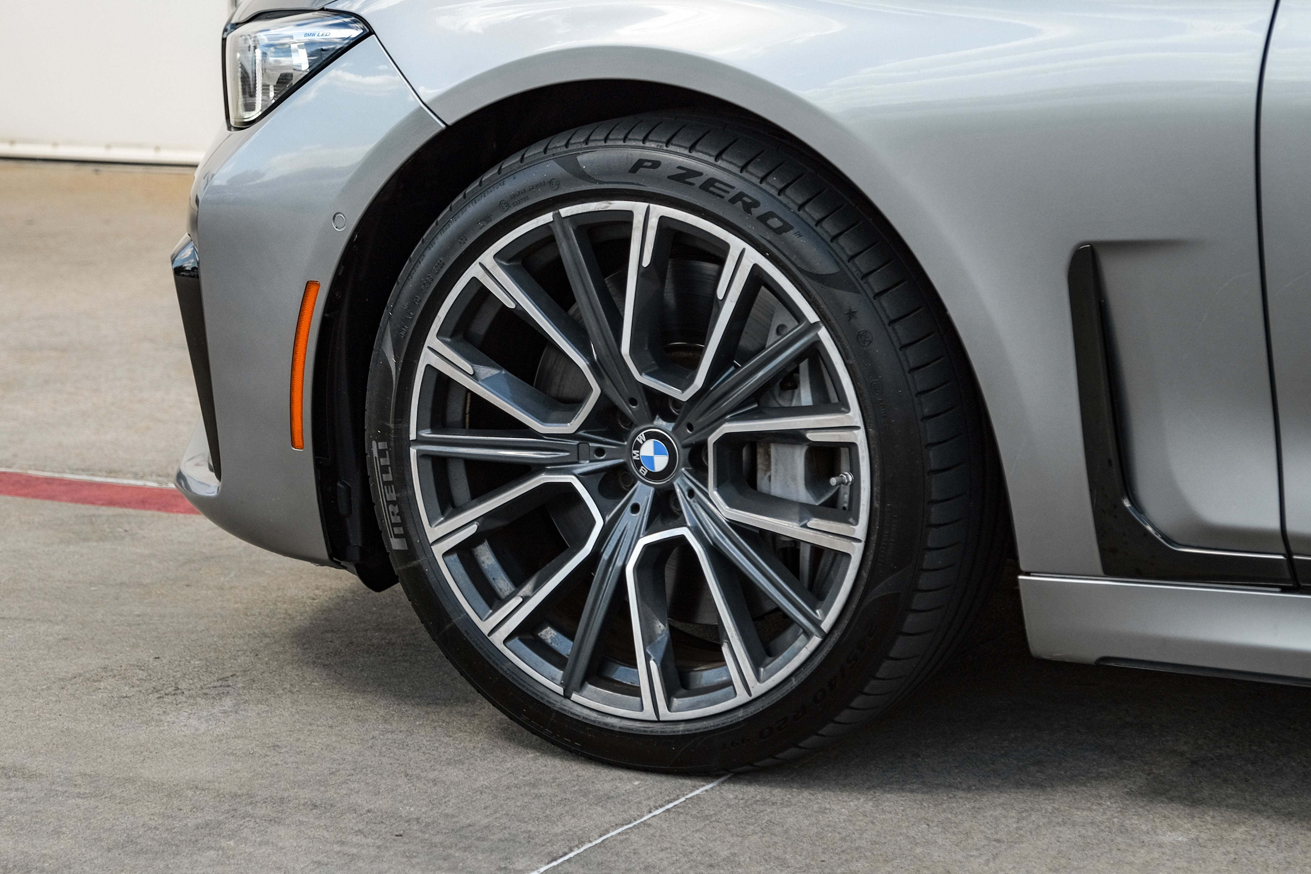 2022 BMW 7 Series 750i xDrive
