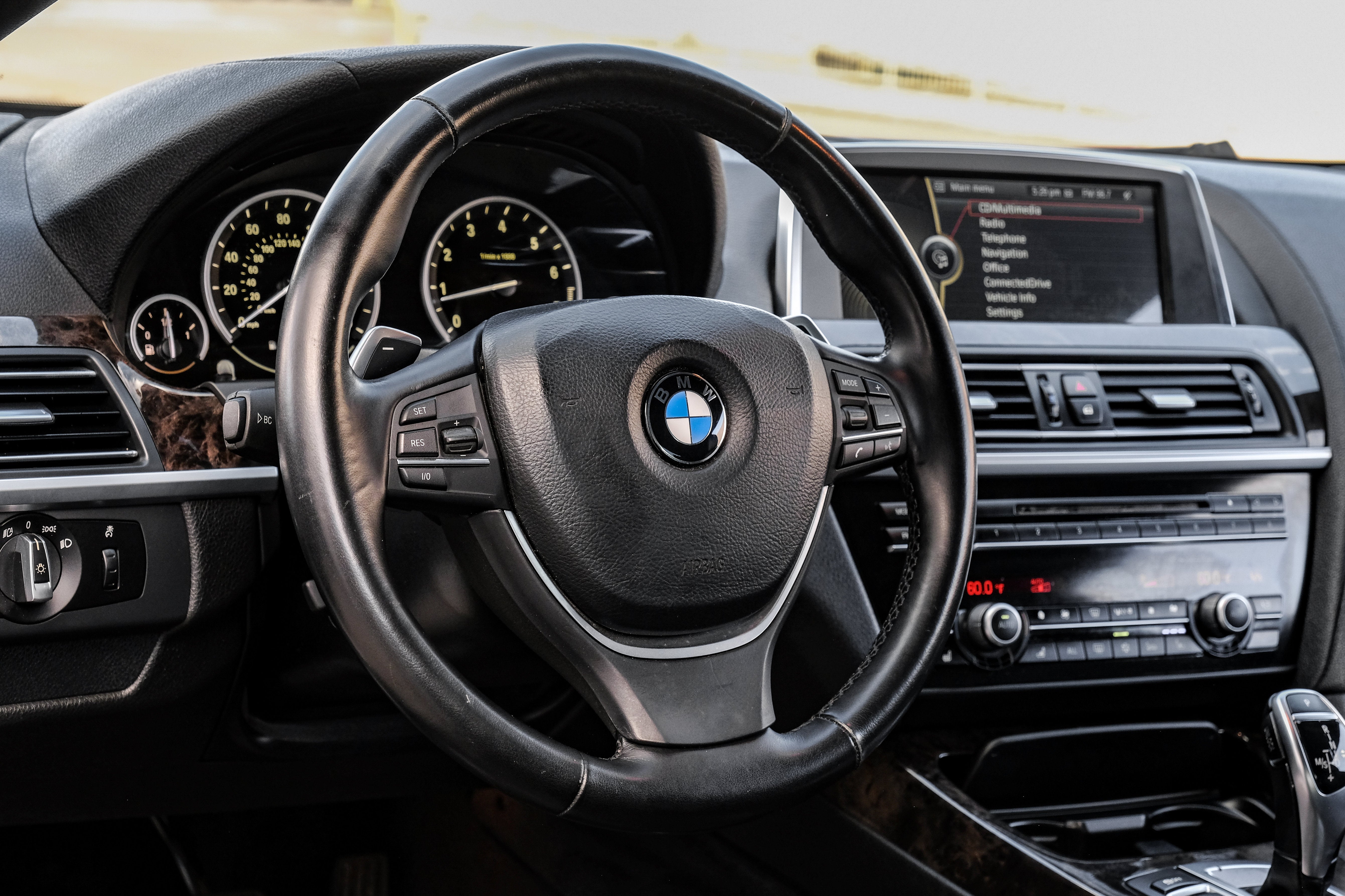 2012 BMW 6 Series 650i