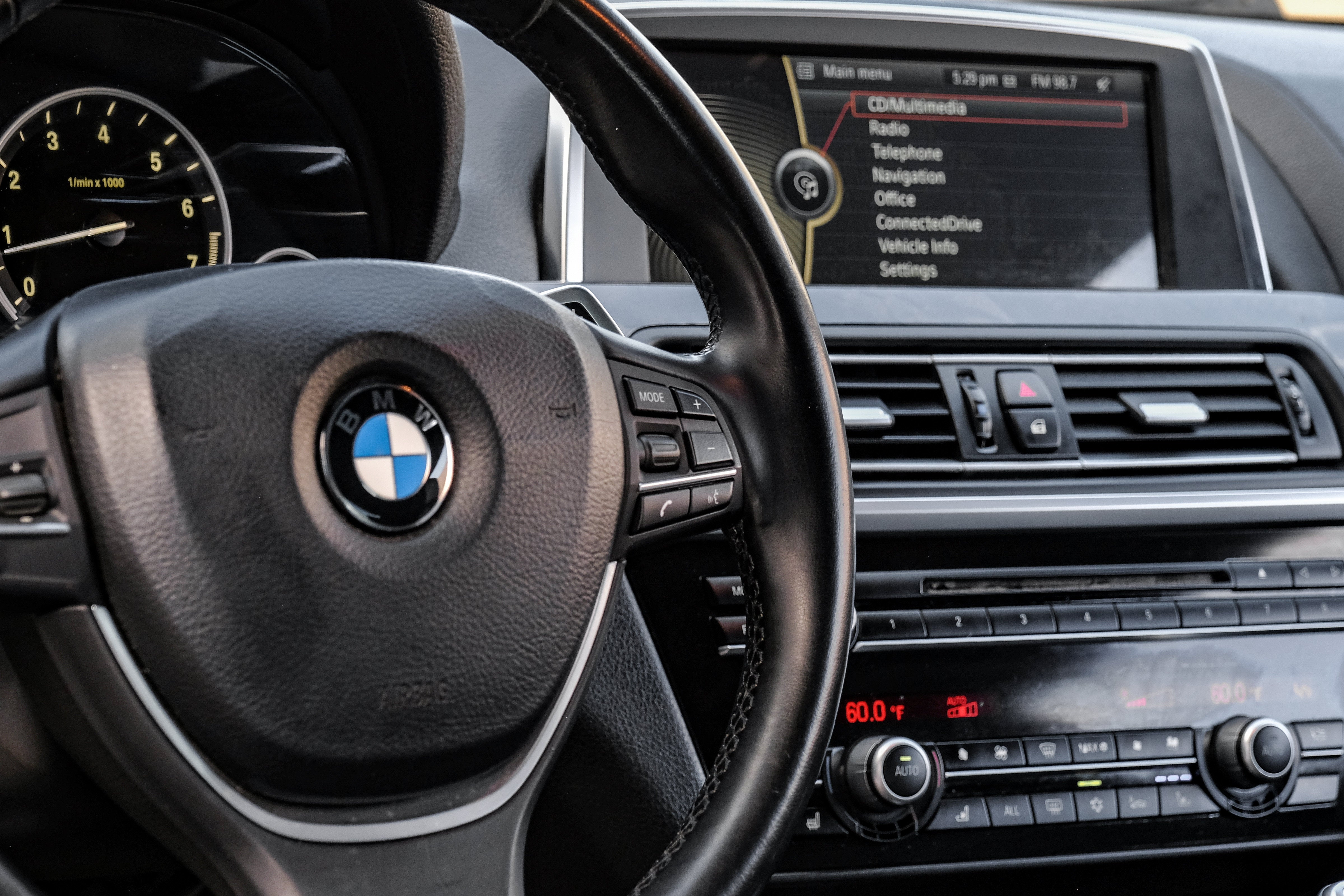 2012 BMW 6 Series 650i