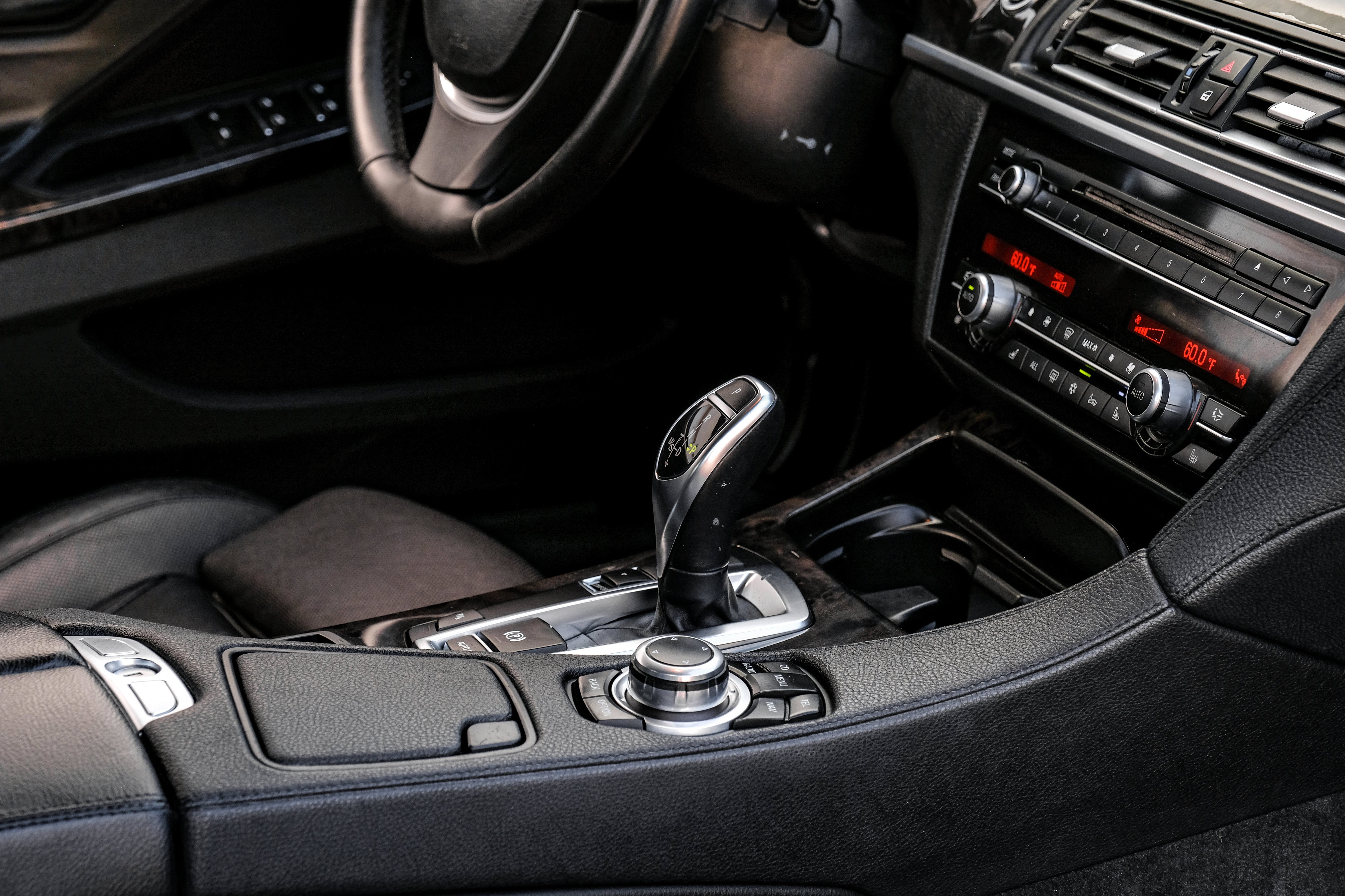 2012 BMW 6 Series 650i