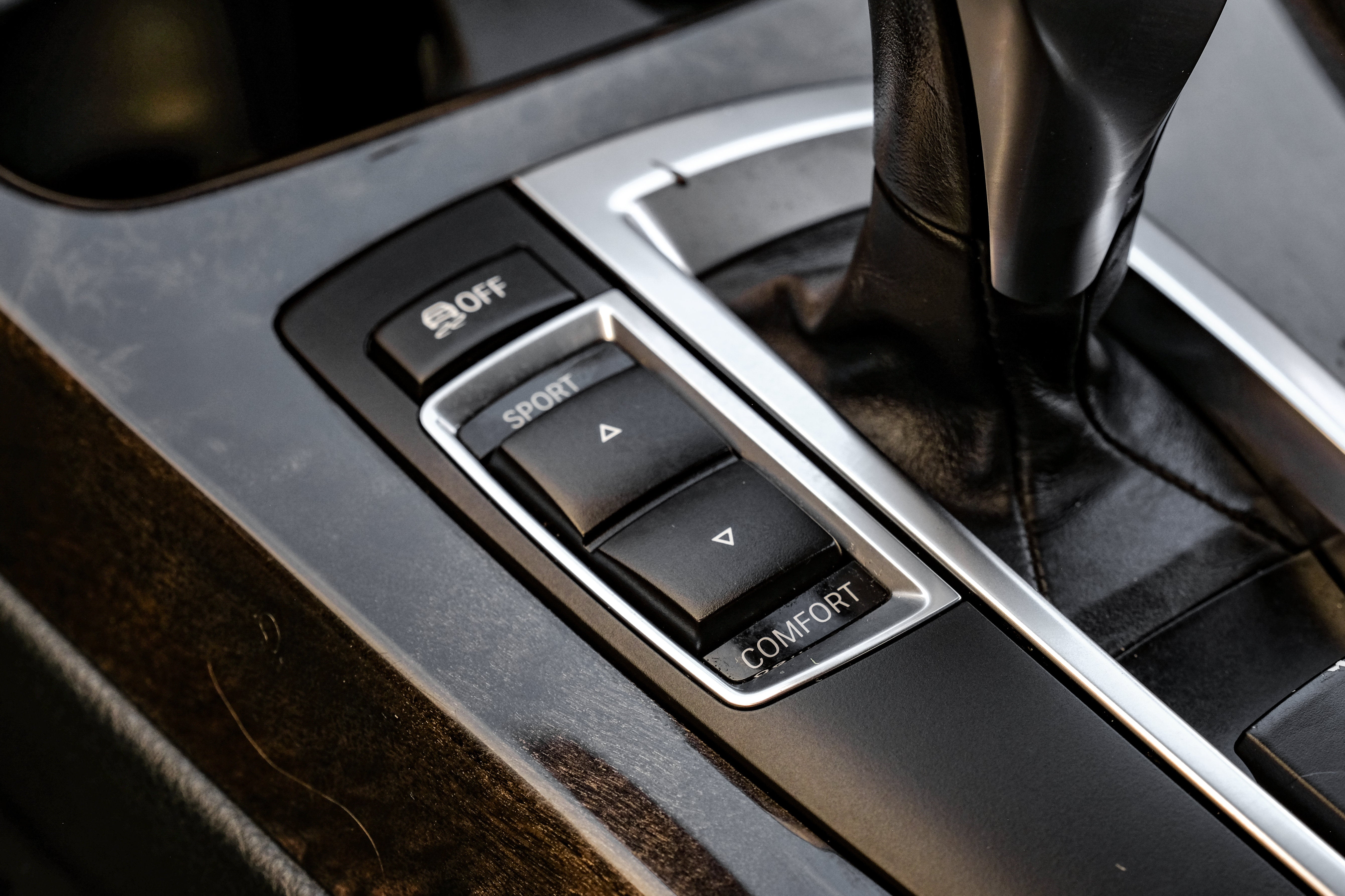 2012 BMW 6 Series 650i