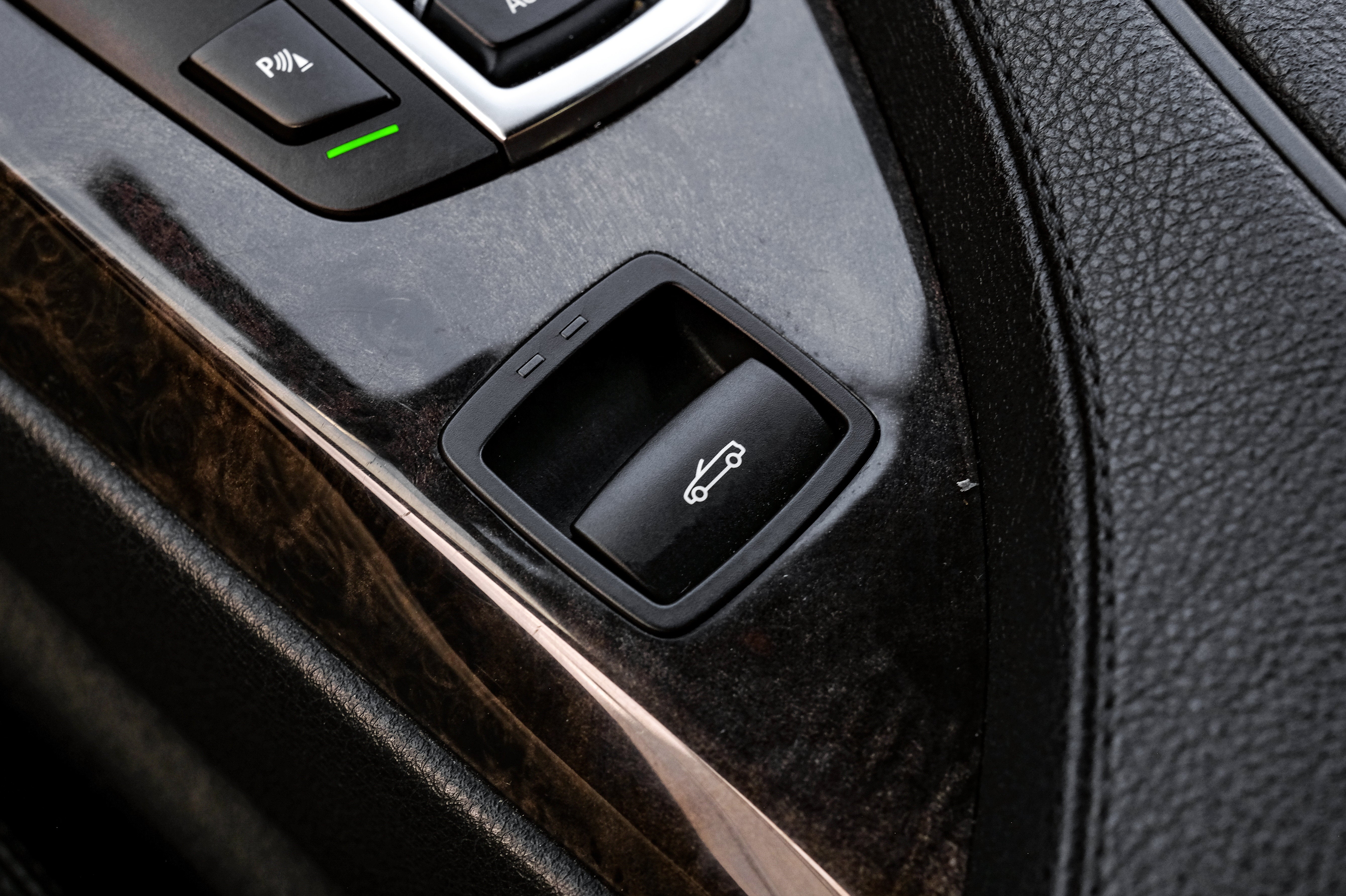 2012 BMW 6 Series 650i