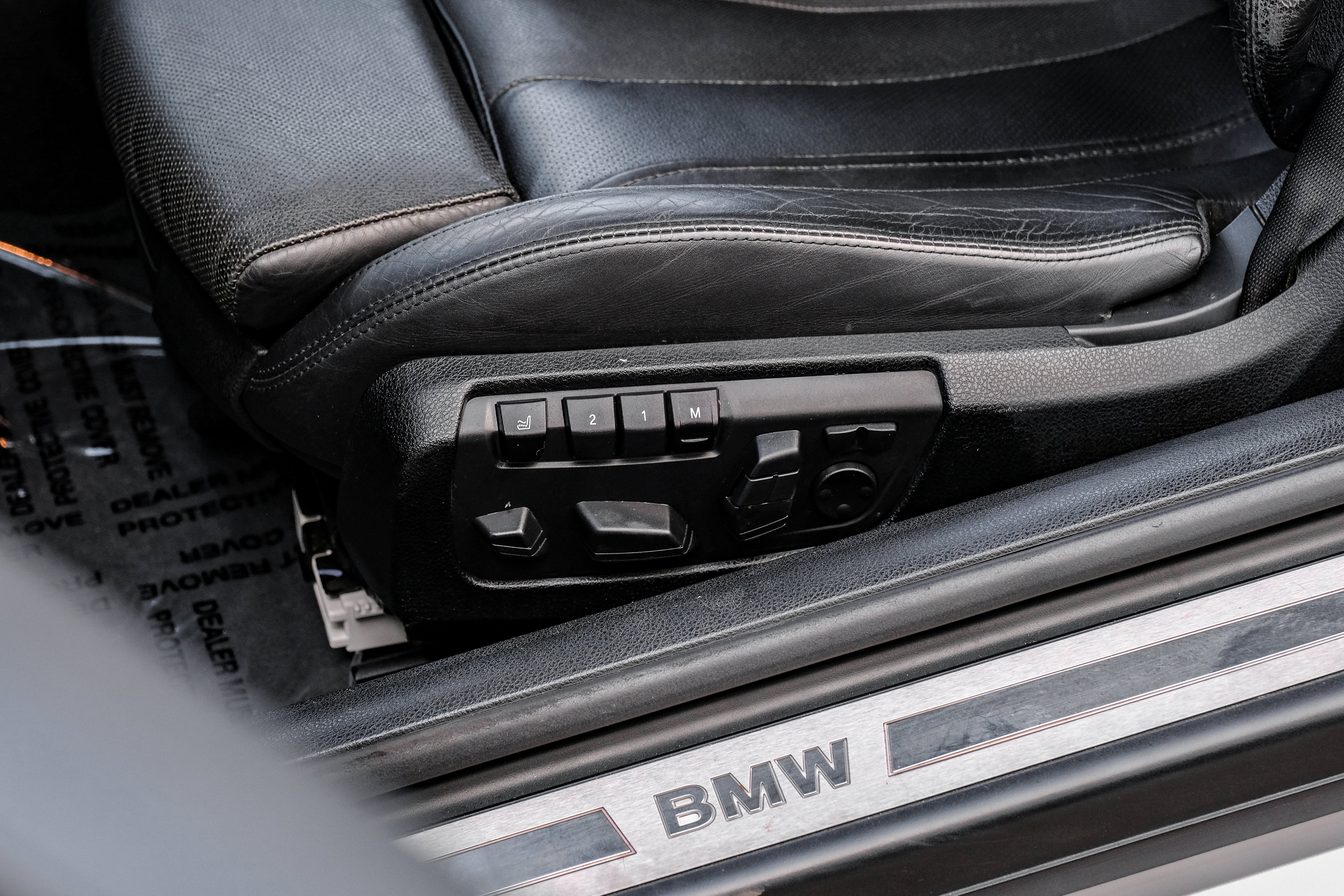 2012 BMW 6 Series 650i