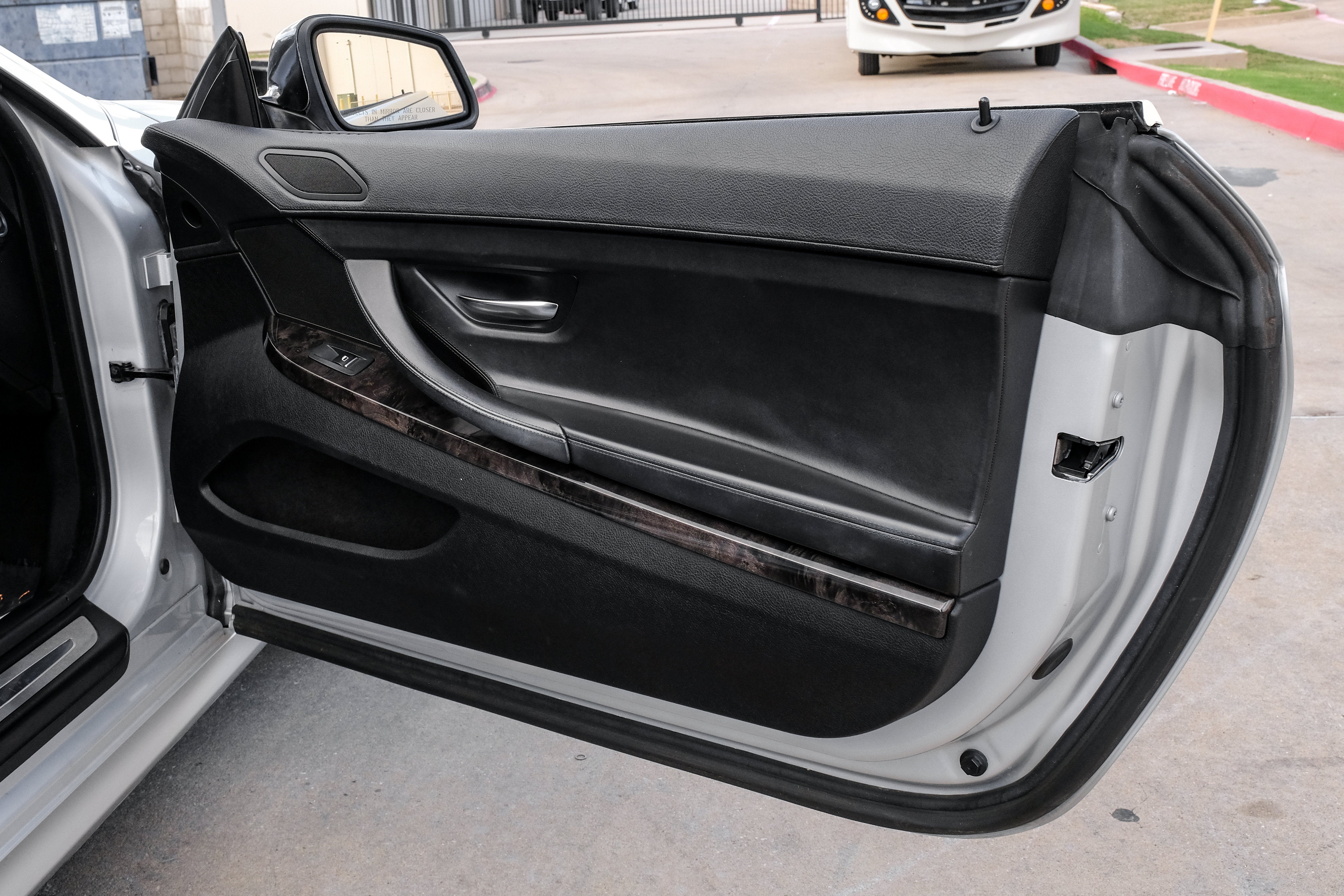 2012 BMW 6 Series 650i
