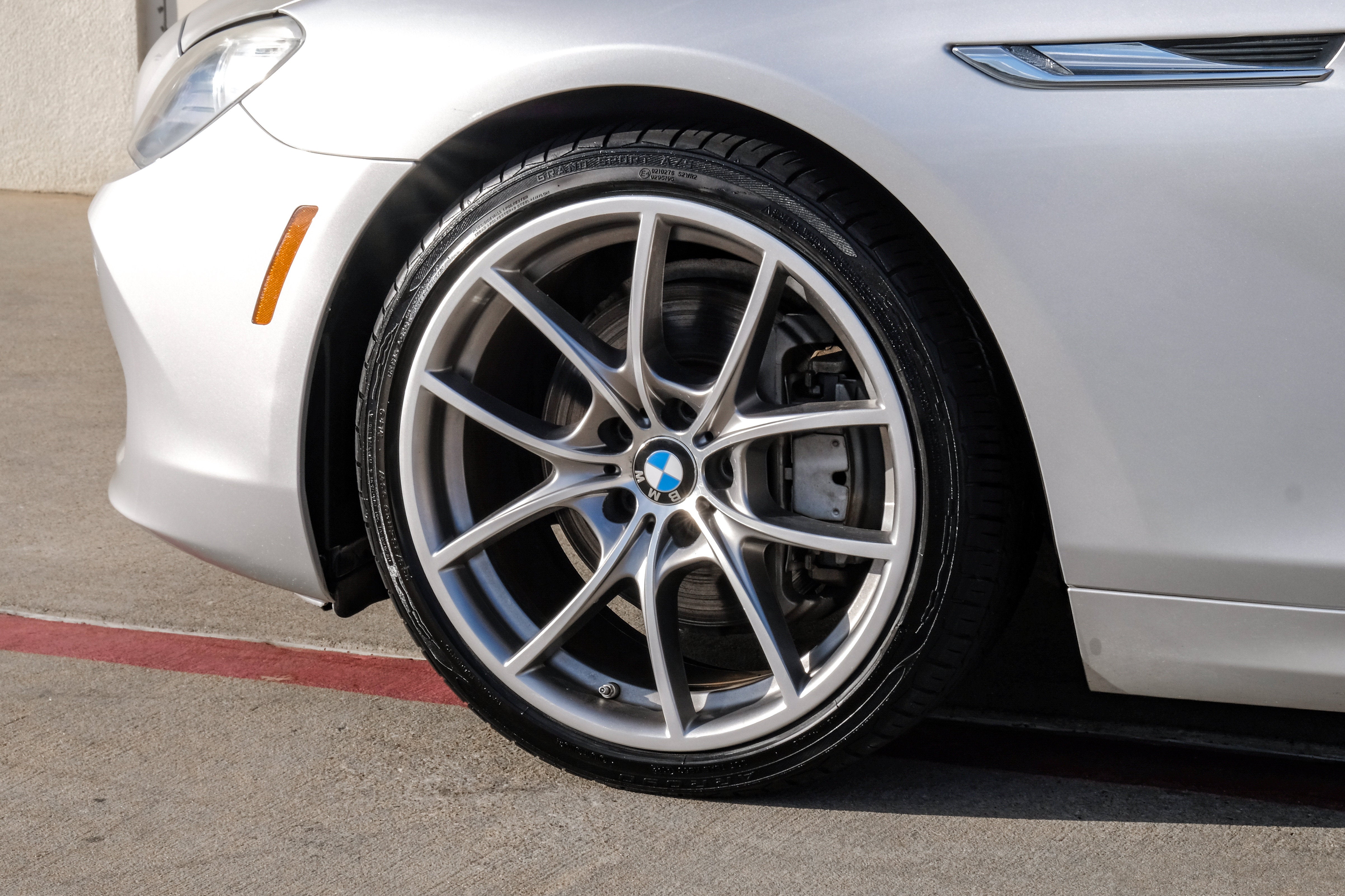 2012 BMW 6 Series 650i