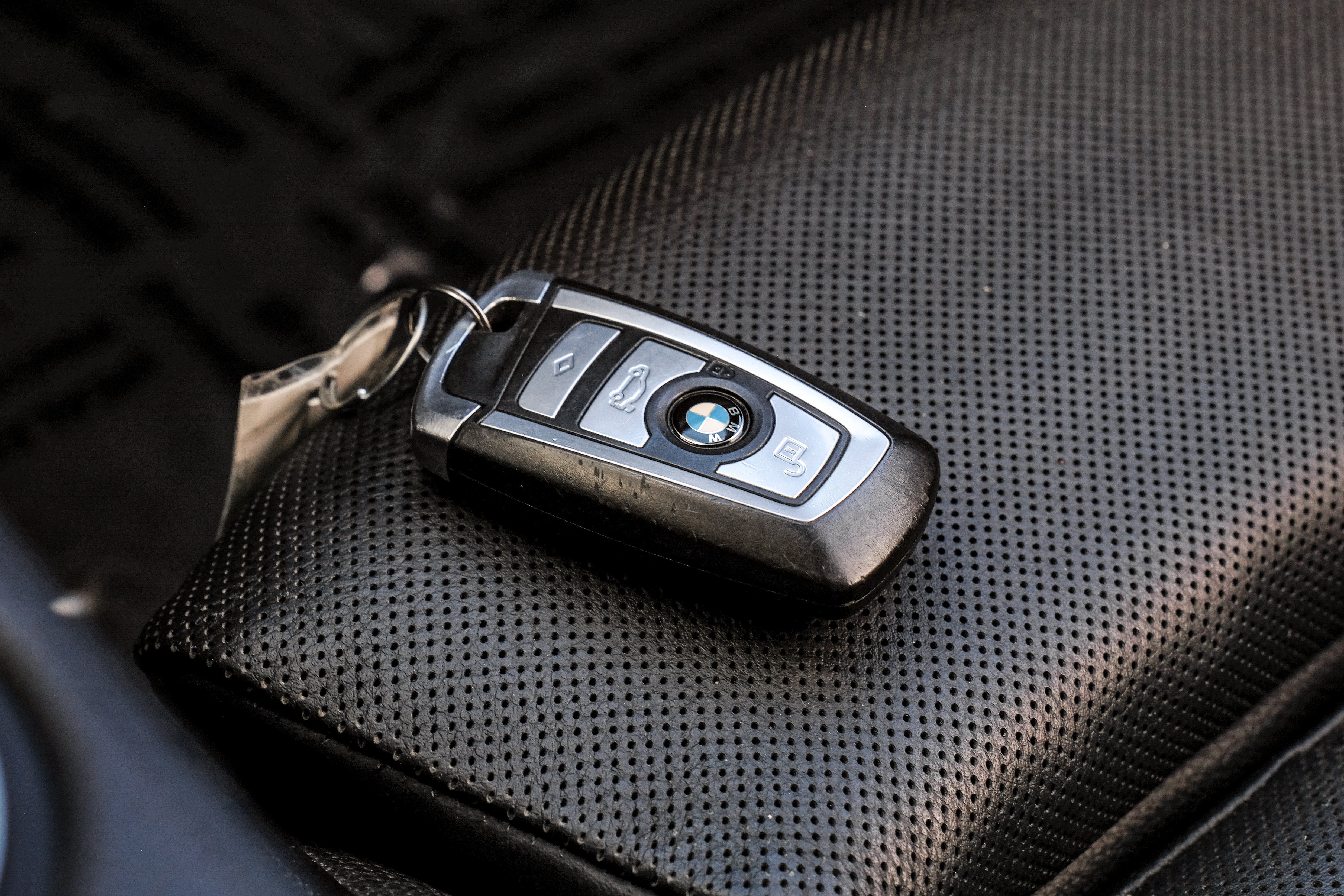 2012 BMW 6 Series 650i