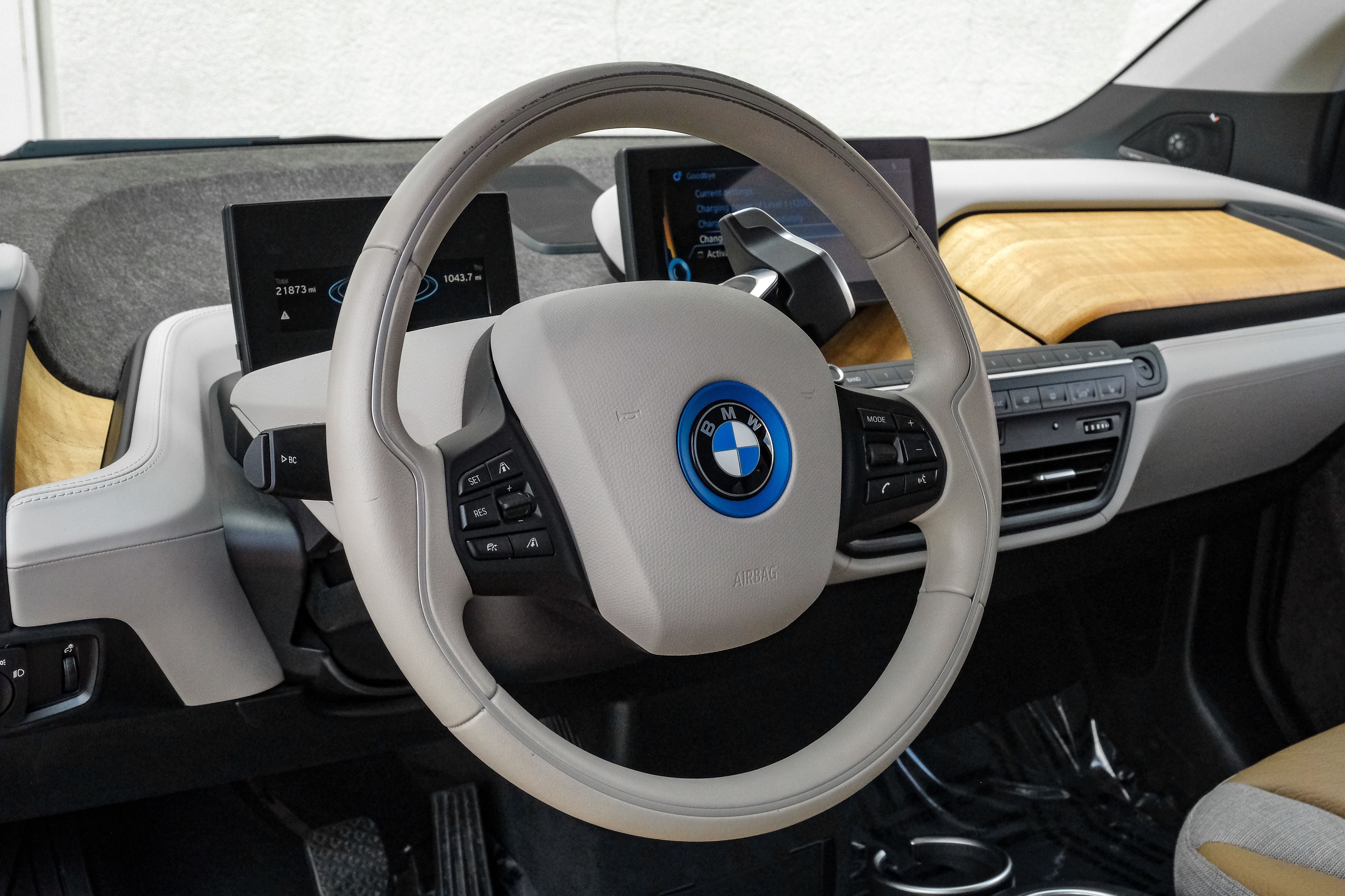 2015 BMW i3 with Range Extender