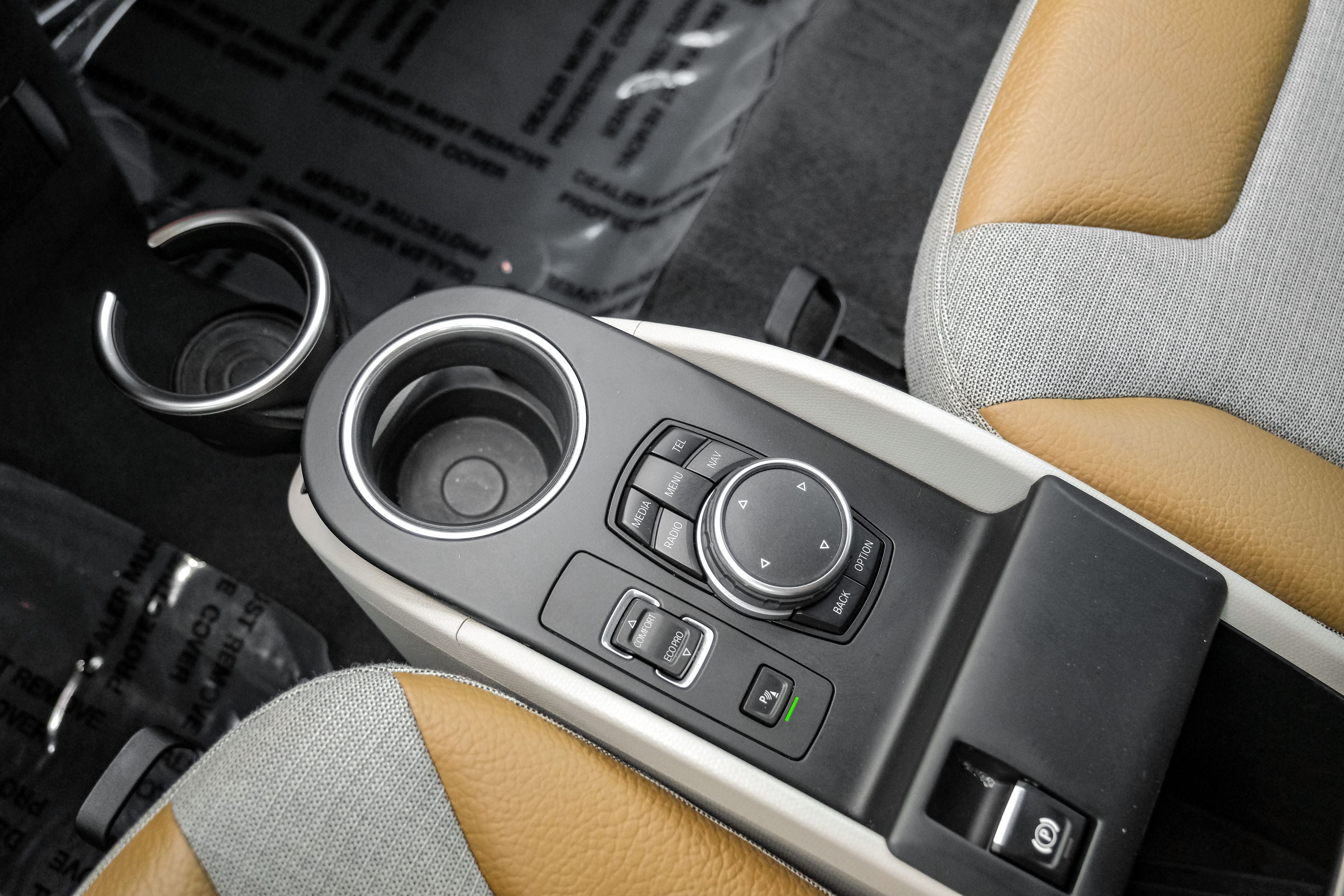 2015 BMW i3 with Range Extender