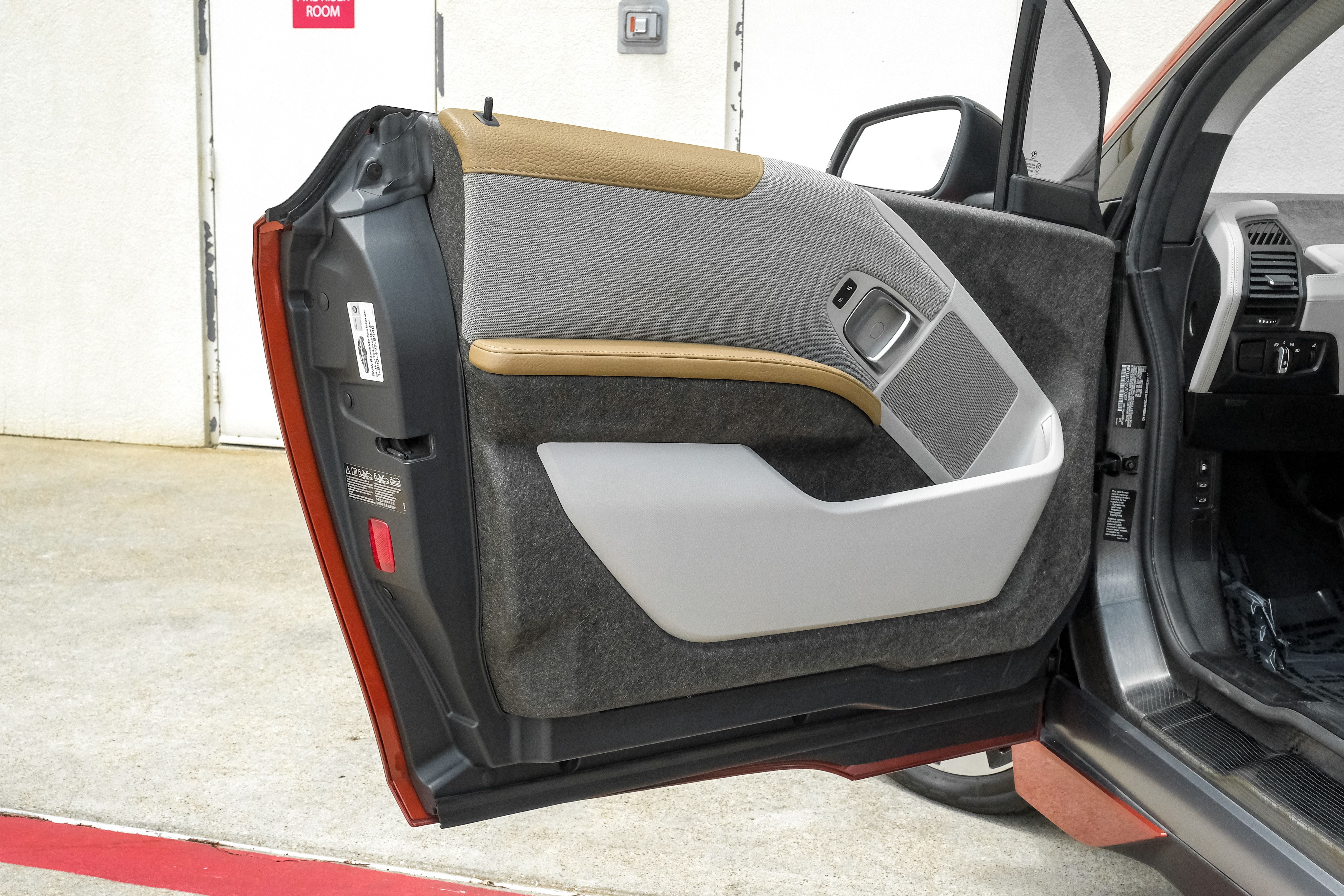 2015 BMW i3 with Range Extender