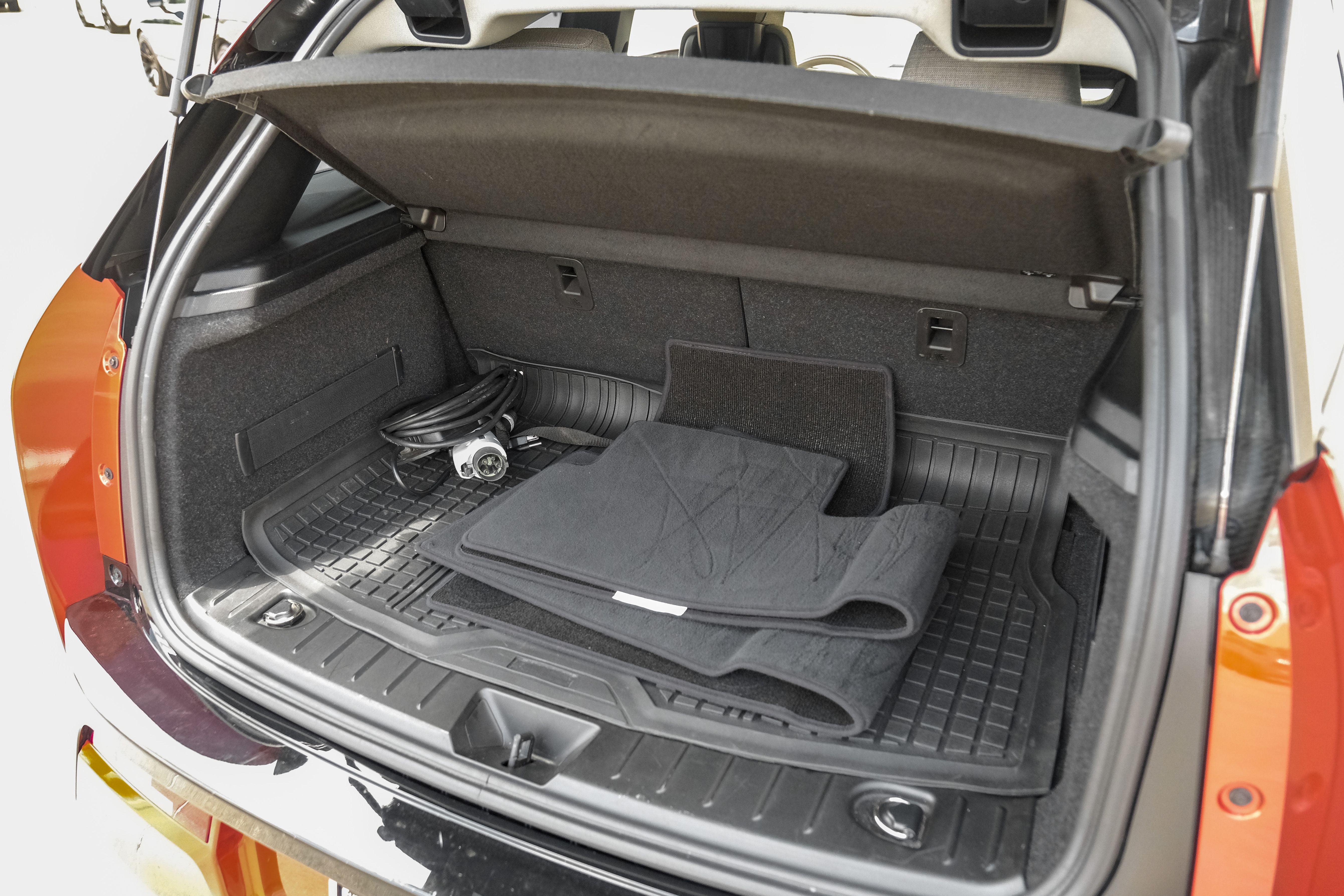 2015 BMW i3 with Range Extender