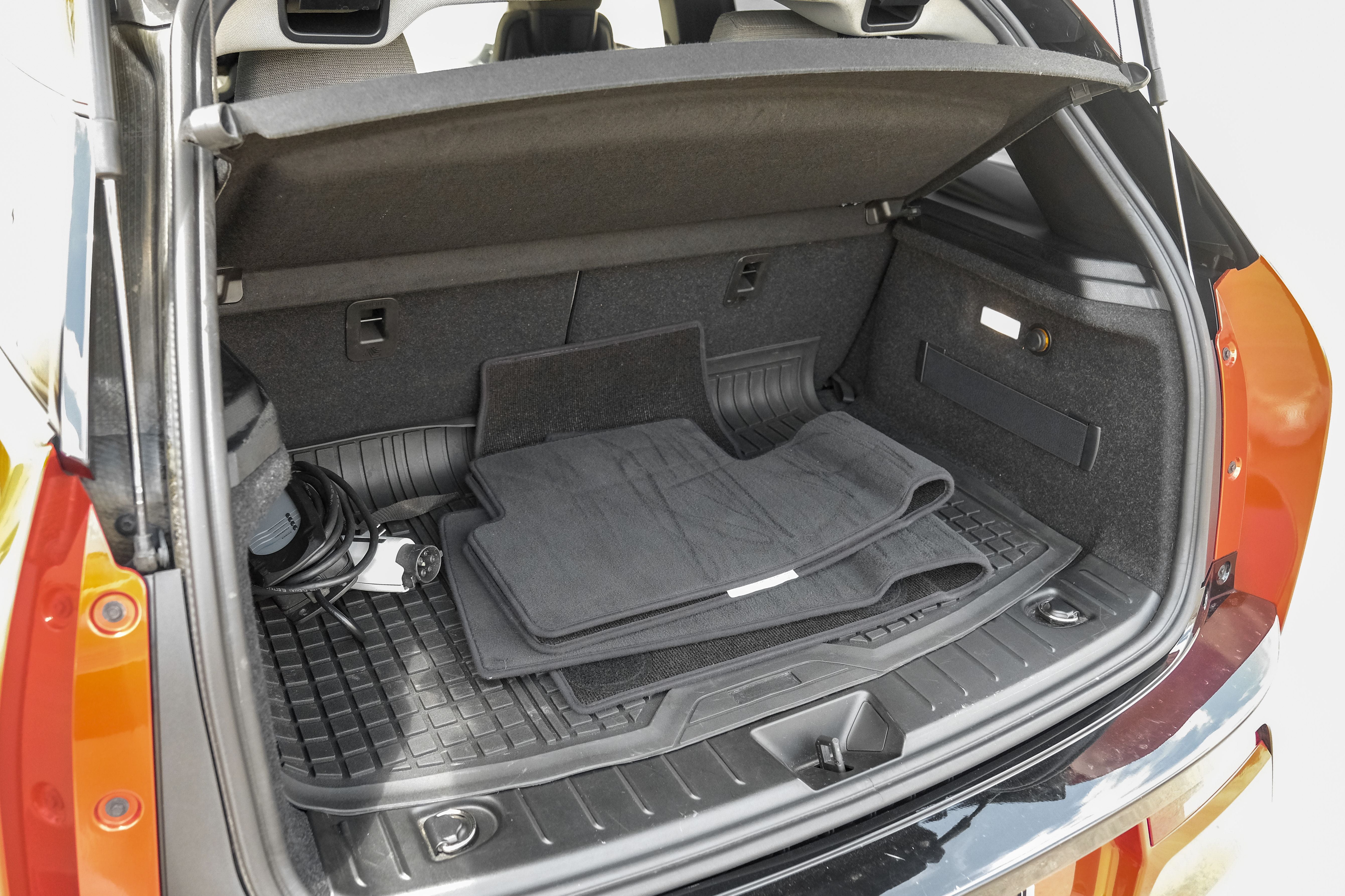 2015 BMW i3 with Range Extender